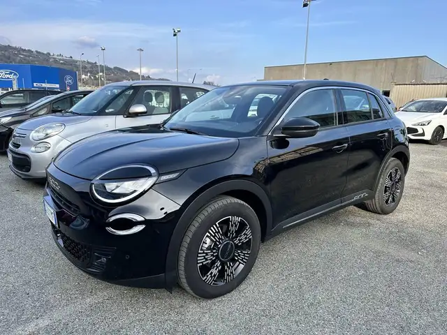Fiat 600 1.2 hybrid 136cv auto
