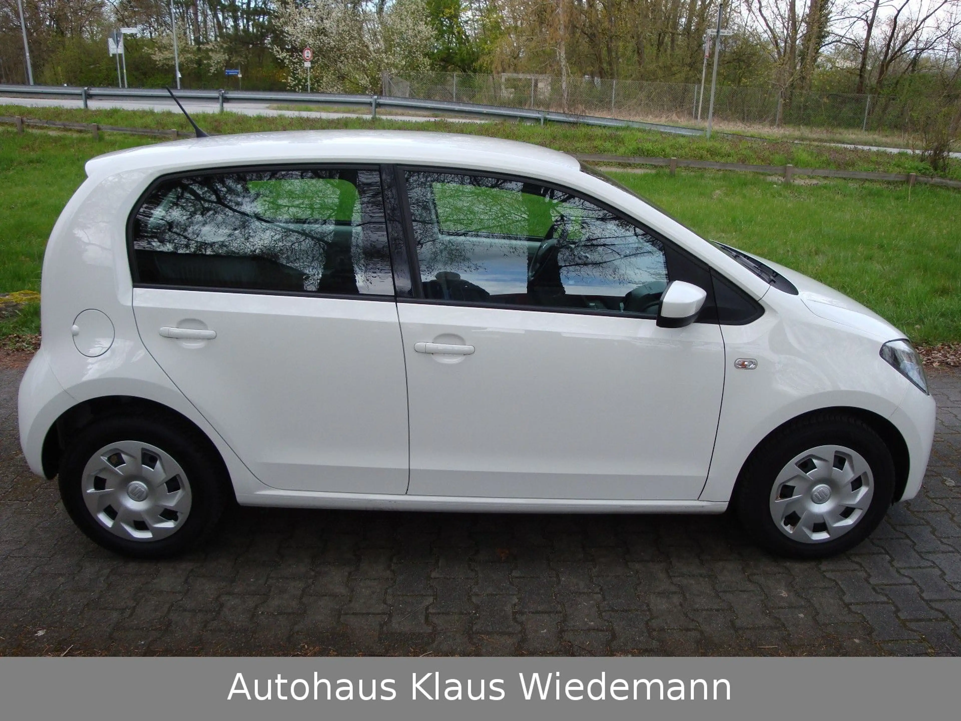 SEAT Mii 1.0 44kW Style - 2.Hd./orig. 25 TKM — photo 7