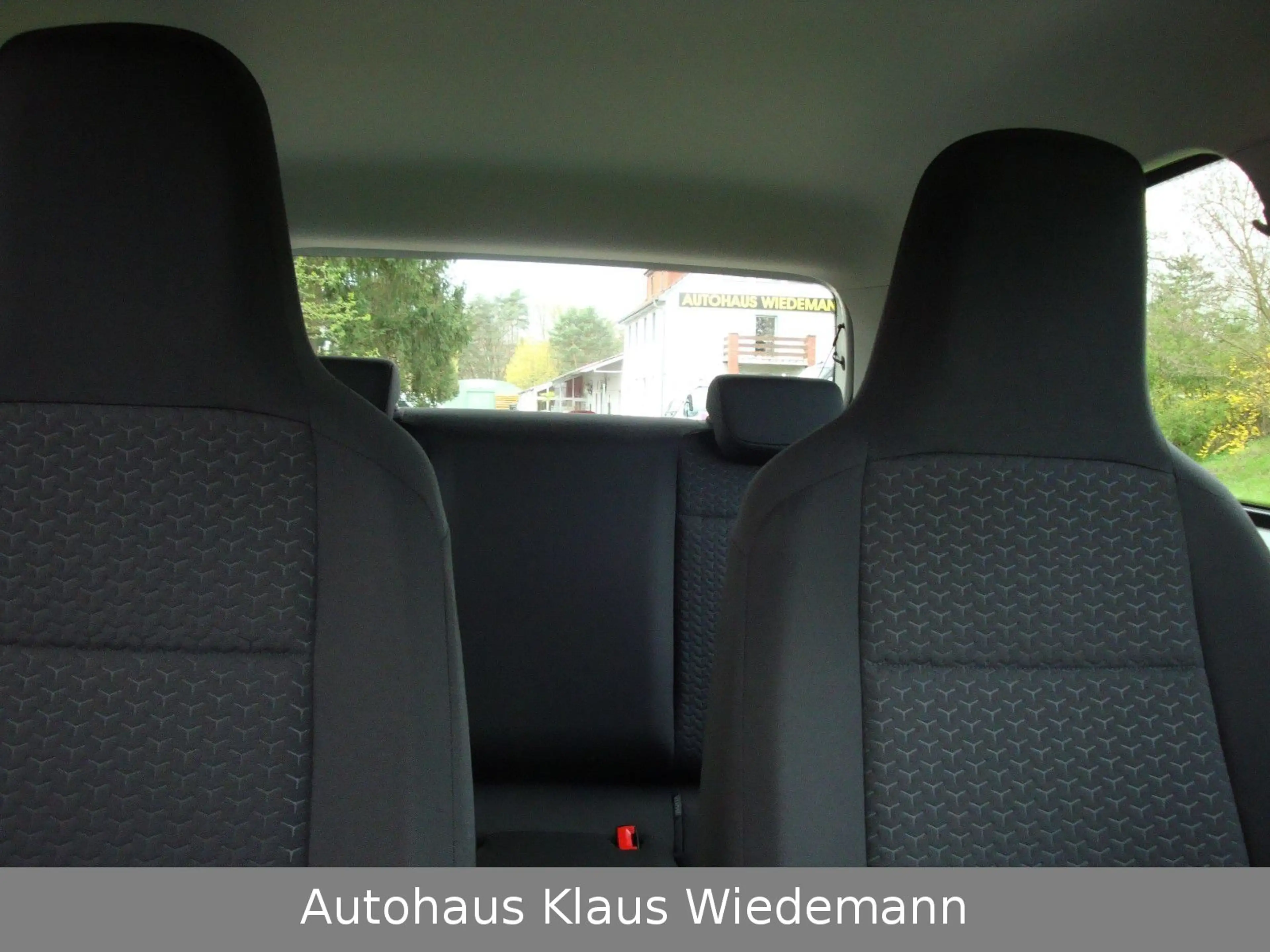 SEAT Mii 1.0 44kW Style - 2.Hd./orig. 25 TKM — photo 15