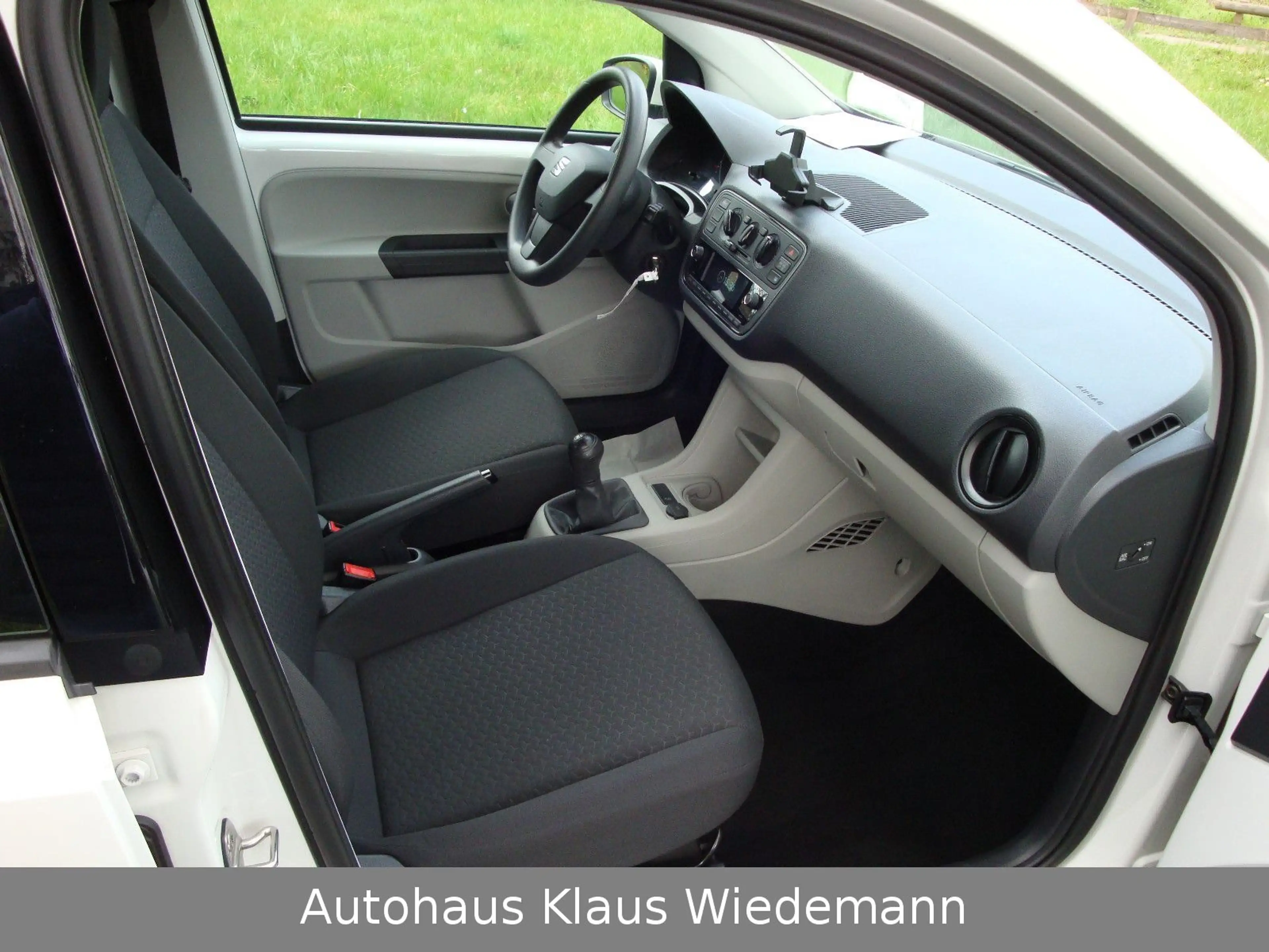 SEAT Mii 1.0 44kW Style - 2.Hd./orig. 25 TKM — photo 13