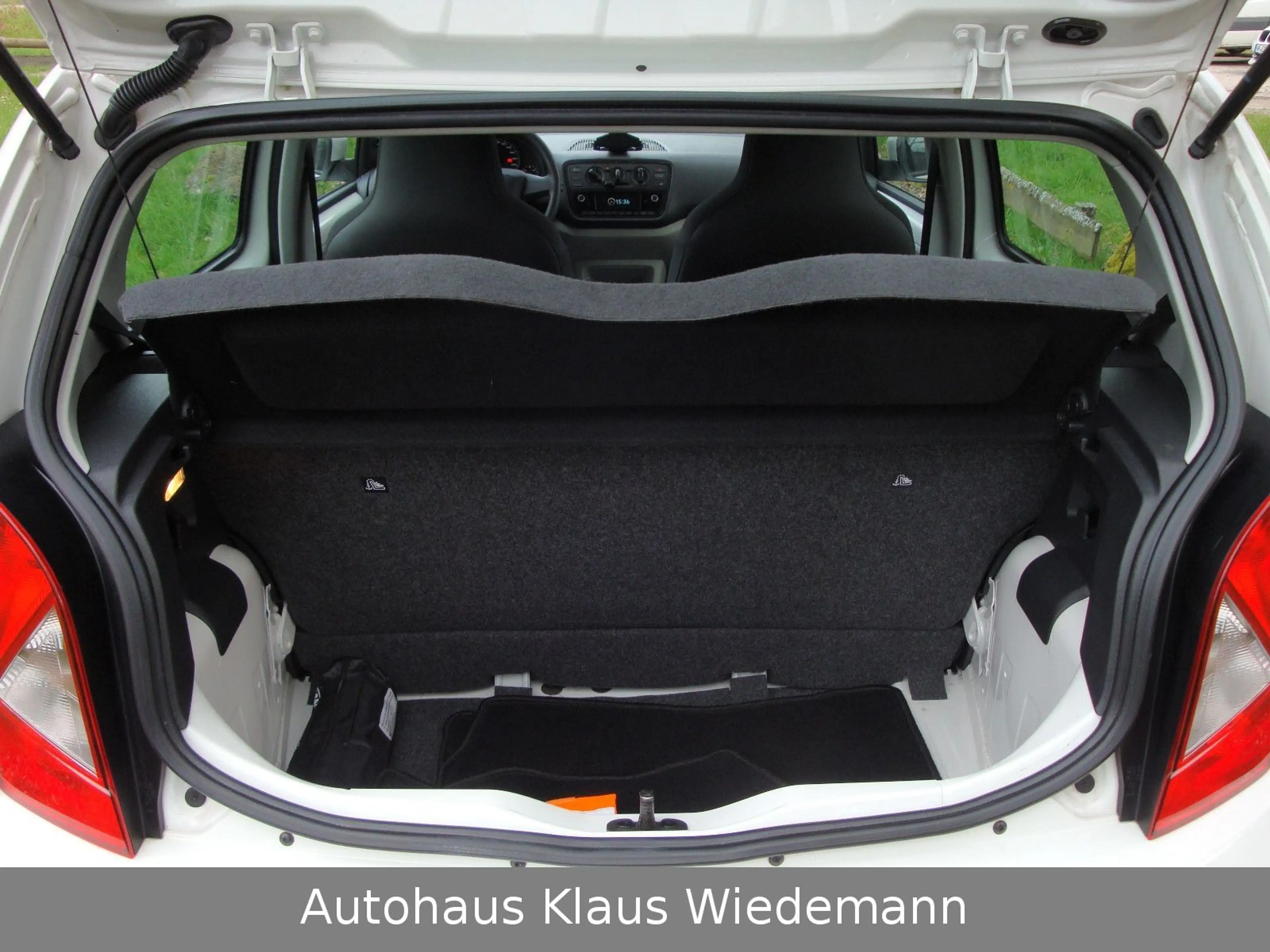 SEAT Mii 1.0 44kW Style - 2.Hd./orig. 25 TKM — photo 5