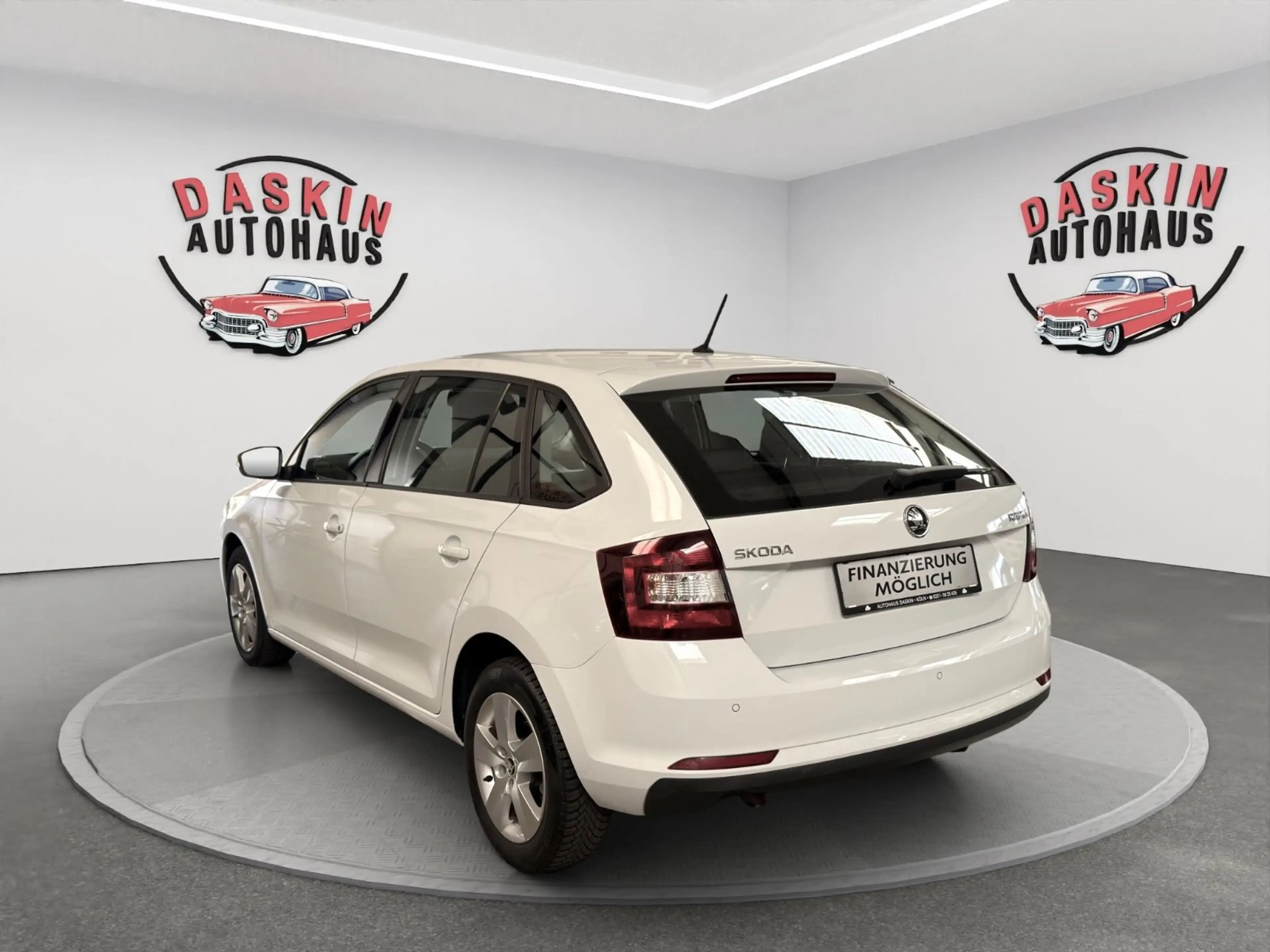 Skoda Rapid/Spaceback Spaceback SCHECKHEFT/SITZHZG/KLIMA/TÜV NEU — photo 5