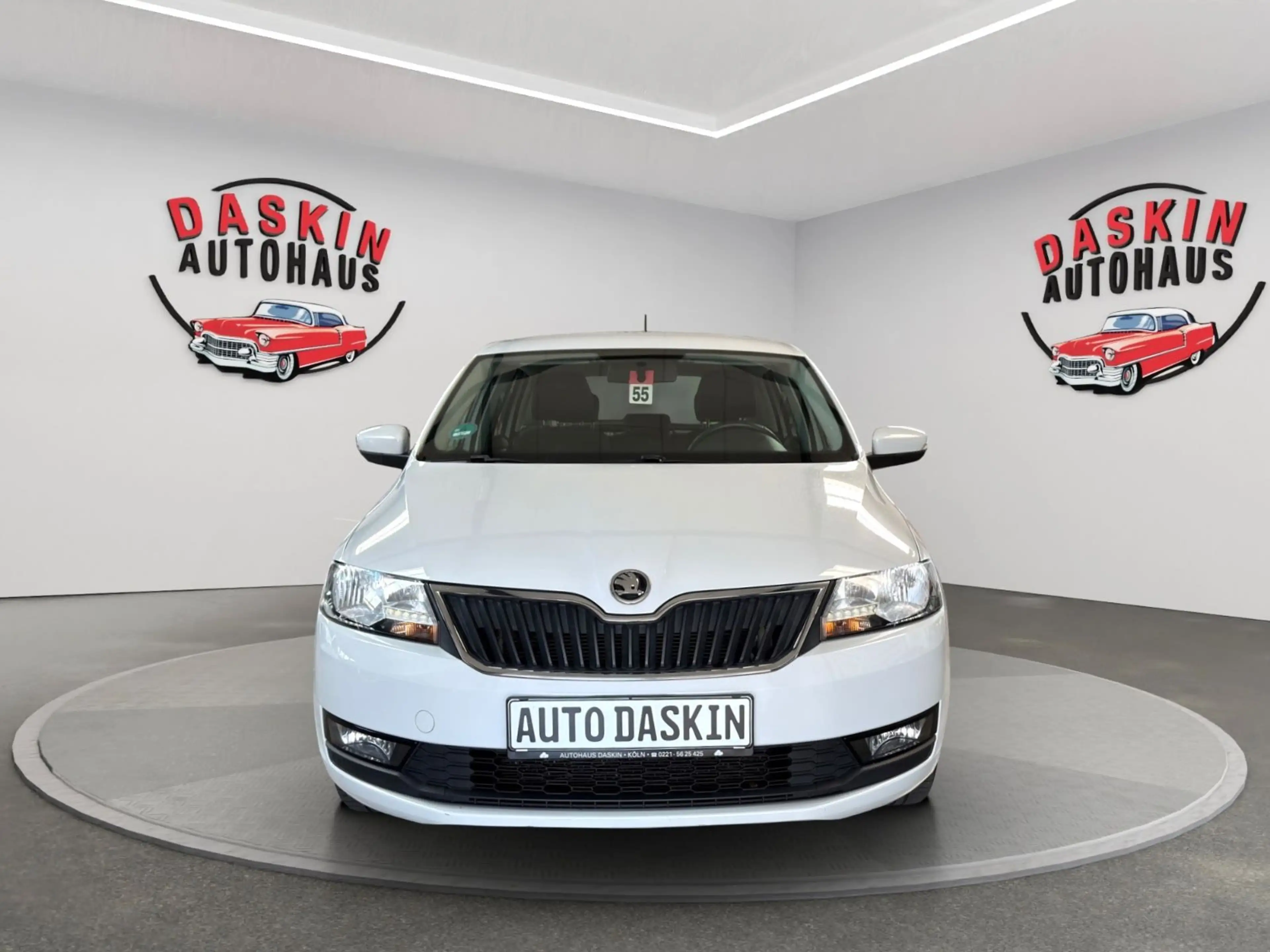 Skoda Rapid/Spaceback Spaceback SCHECKHEFT/SITZHZG/KLIMA/TÜV NEU — photo 2