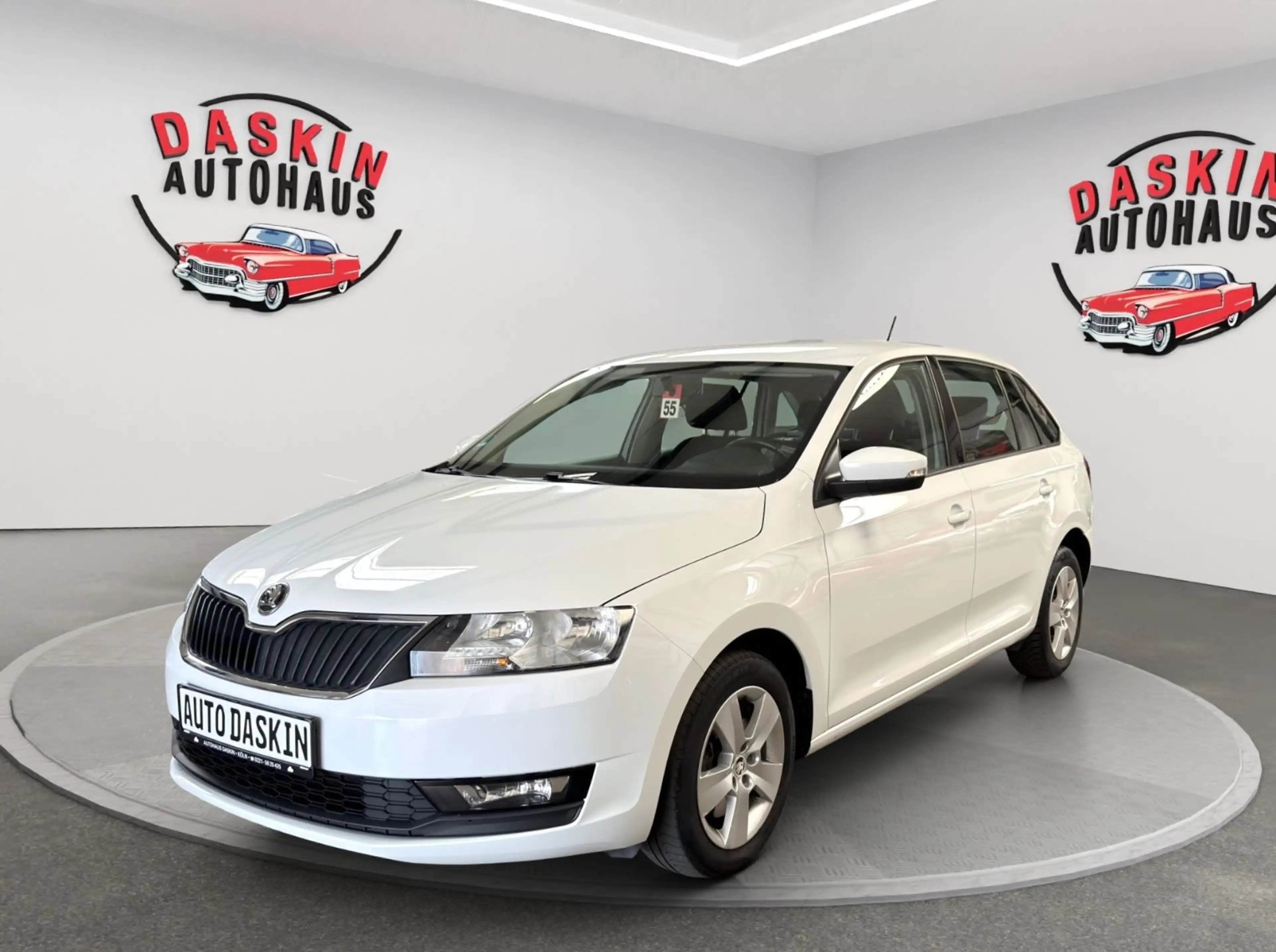 Skoda Rapid/Spaceback Spaceback SCHECKHEFT/SITZHZG/KLIMA/TÜV NEU — photo 3