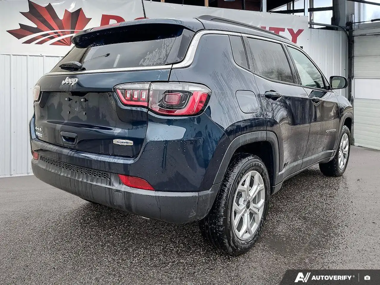 Jeep Compass photo Jeep Compass