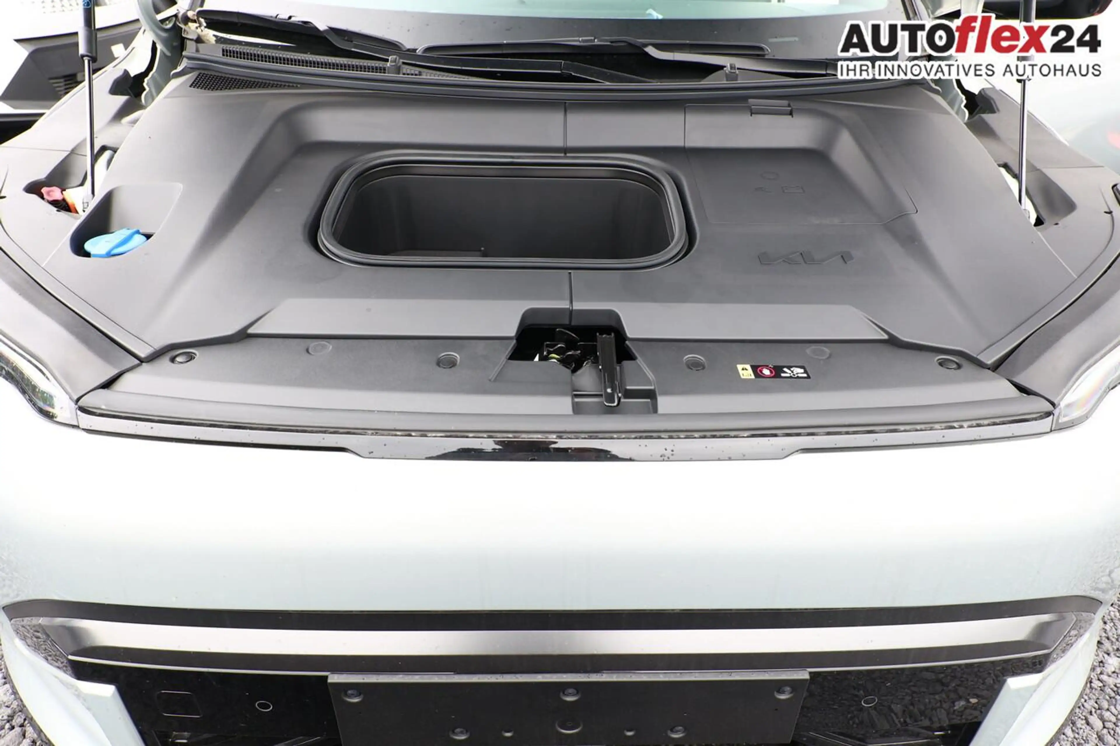 Kia EV3 GT-line 81,4kWh LED+ ACC Wärmep eHK Keyl SHZ 15... — photo 11