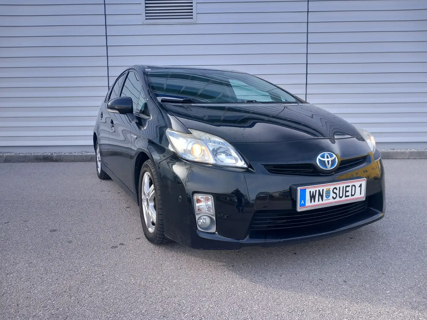 Toyota Prius Prius 1,8 VVT-i Hybrid Schwarz - 2