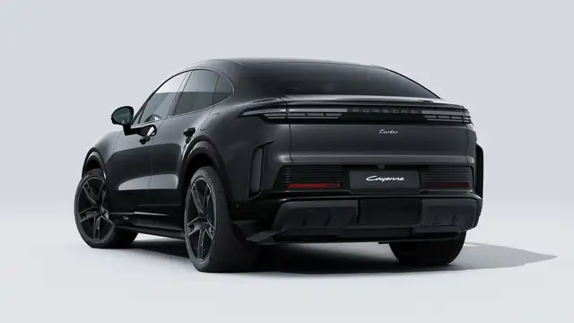 Porsche Cayenne view 3