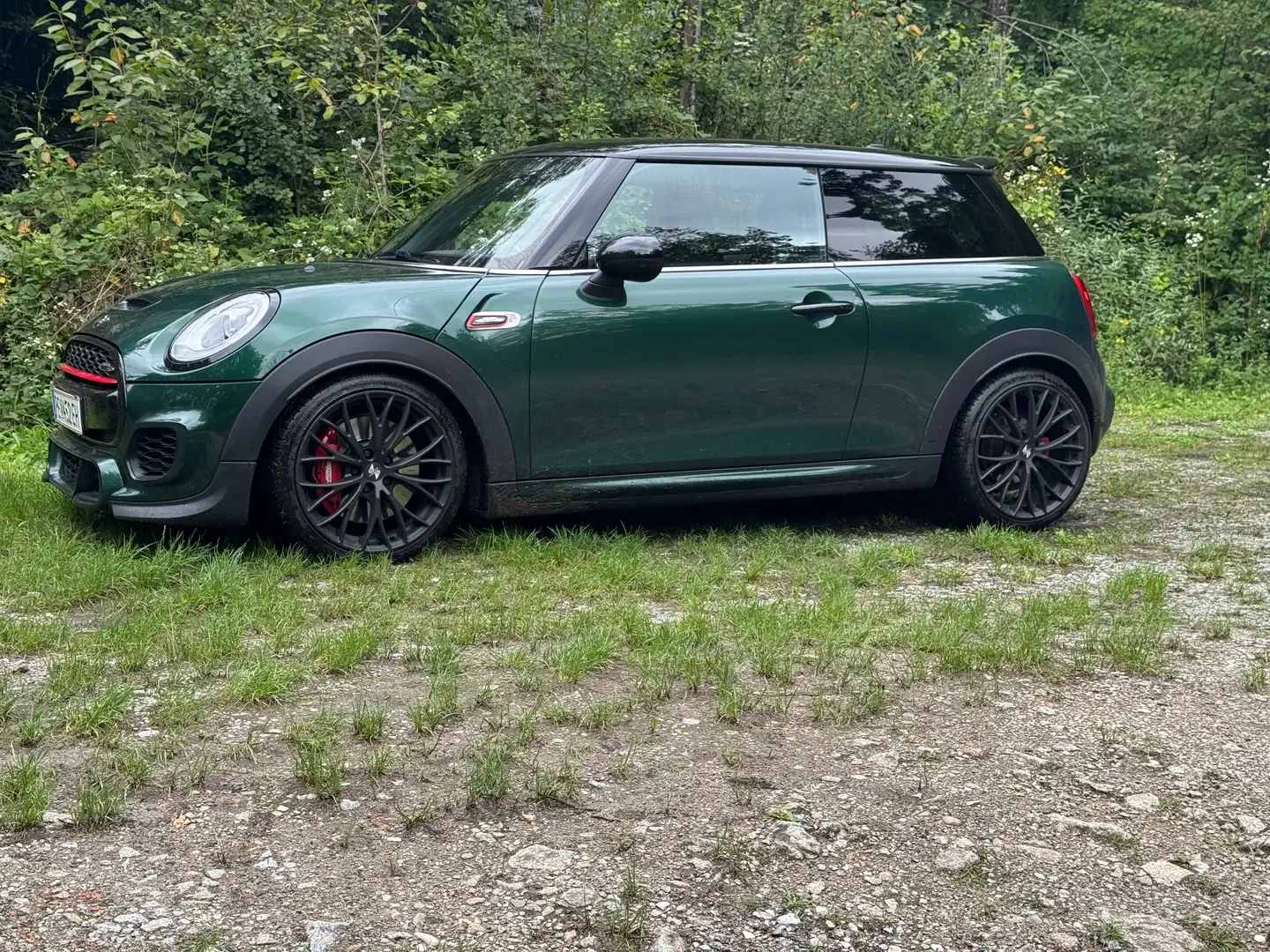 MINI John Cooper Works MINI Hatch John Cooper Works Aut. John Cooper Works Grün - 2