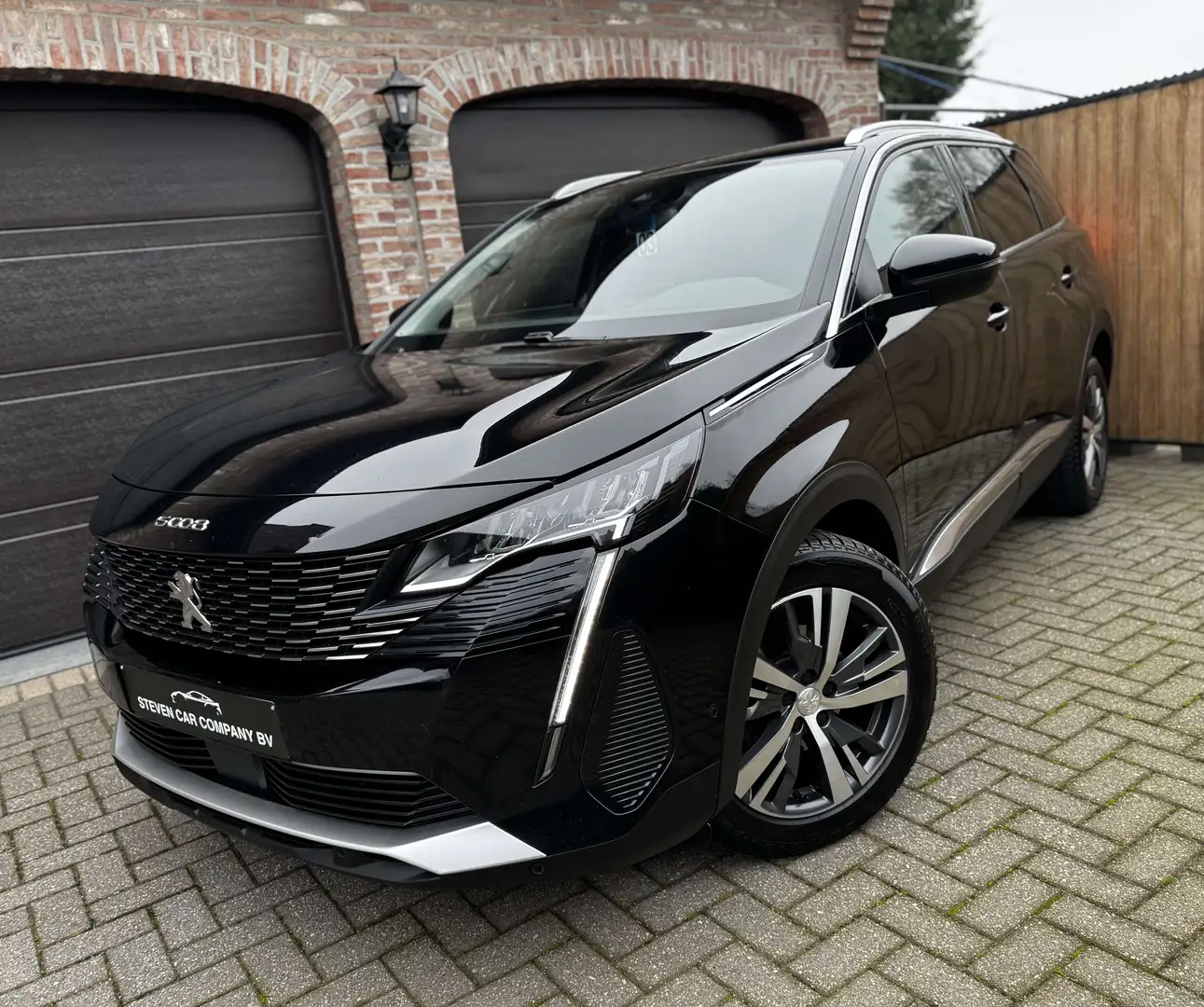 Peugeot 5008 | 7 PLAATS | FULL LED | NAVI | CAMERA | KEYLESS | Noir - 1