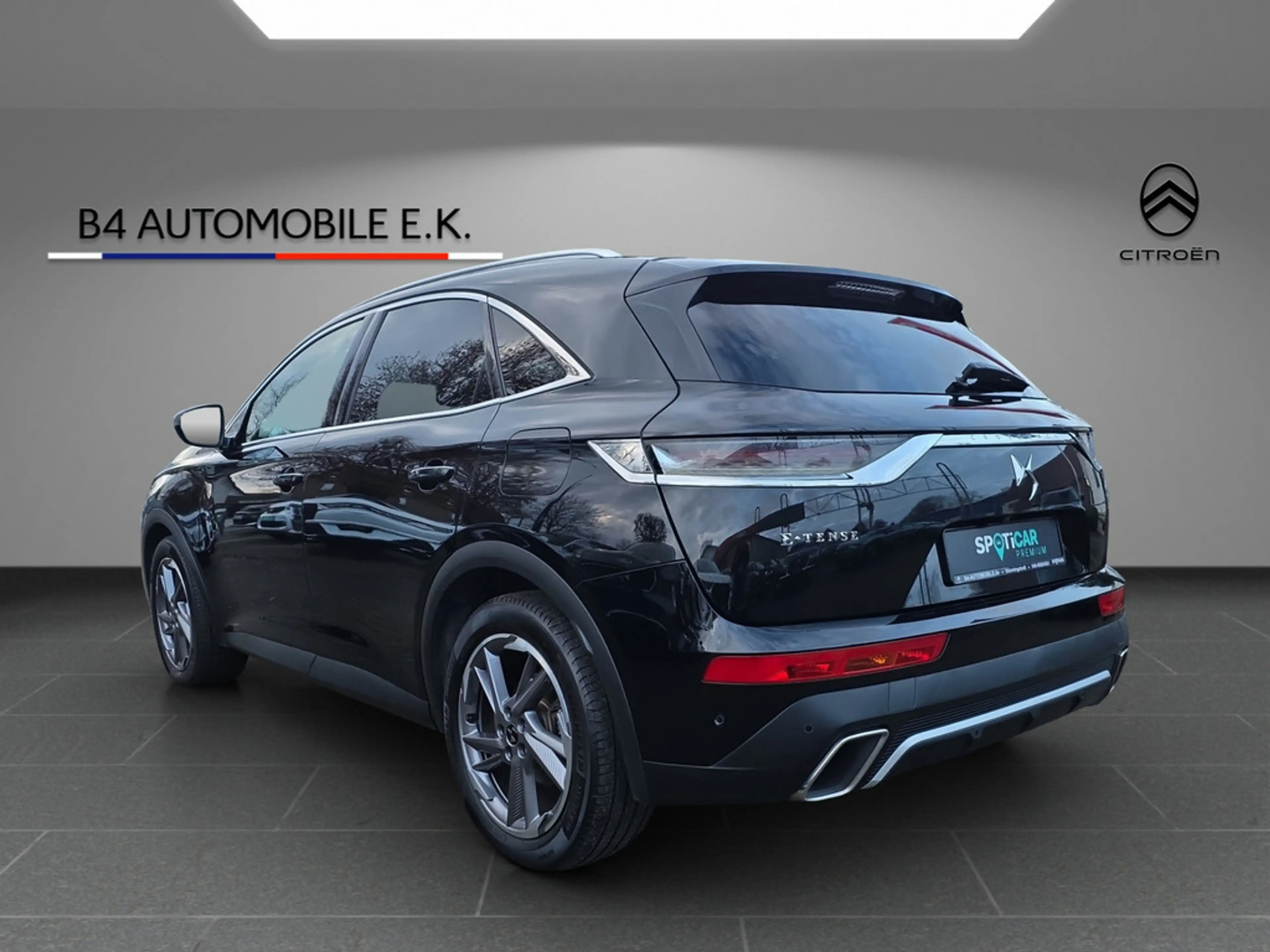 DS Automobiles DS 7 1.6 E-Tense 225 Grand Chic — photo 7