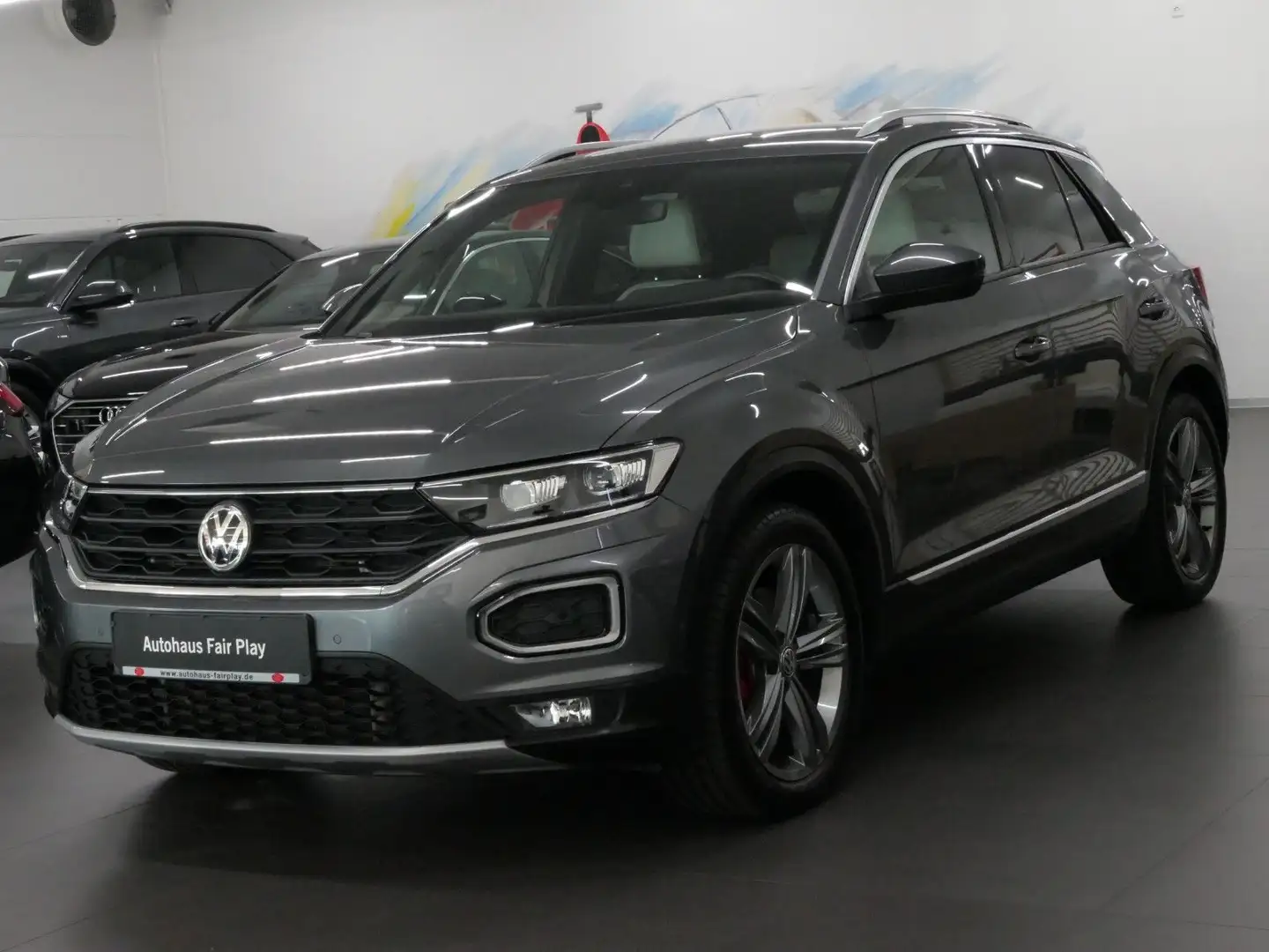 Volkswagen T-Roc Sport 4Motion DSG/BEATS/PANO/LED/CARPLAY! Grigio - 1