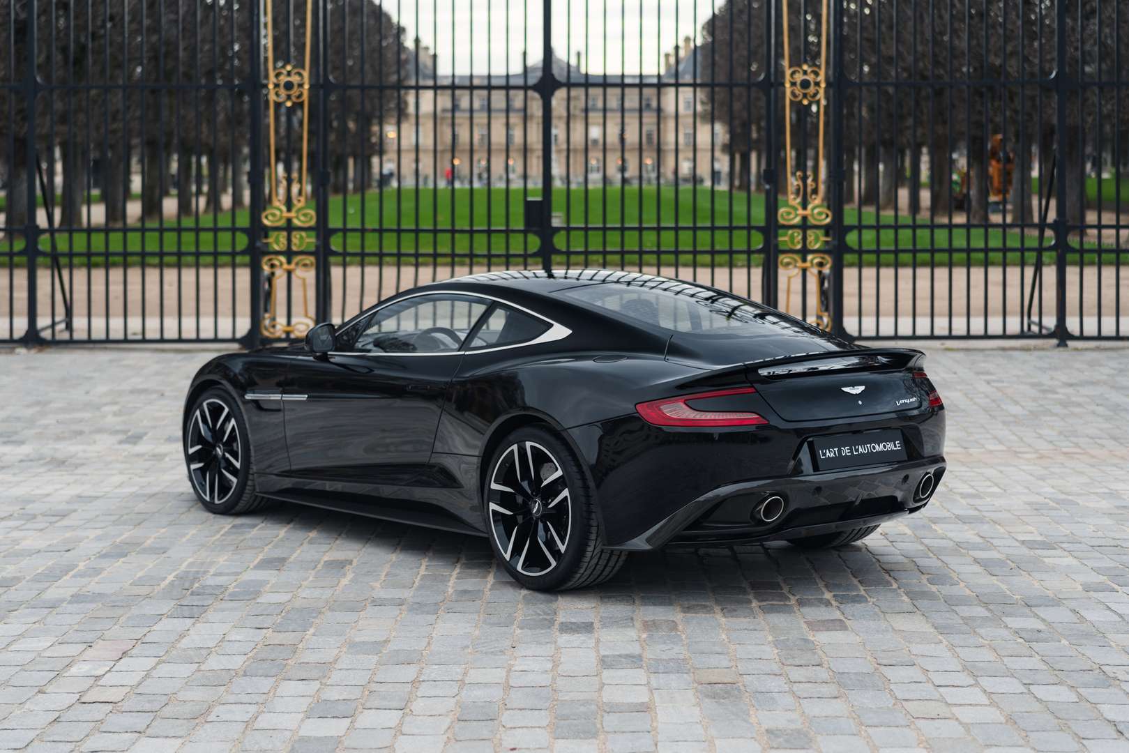 Aston Martin Vanquish Coupé V12 Touchtronic 3 -  - Joinsteer - #2