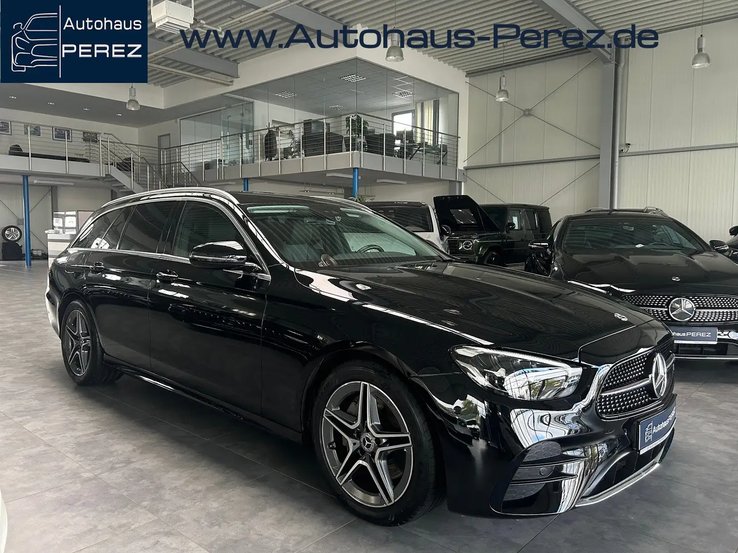 Mercedes-Benz E 200 T d AMG Line KAMERA-BUSNISS PAKET-MBUX-LED Siyah - 1