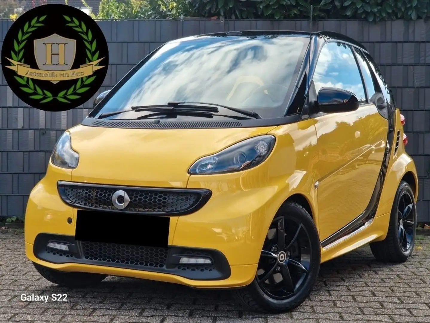smart forTwo Cabrio Cityflame Navi Leder Klima SH Gelb - 1