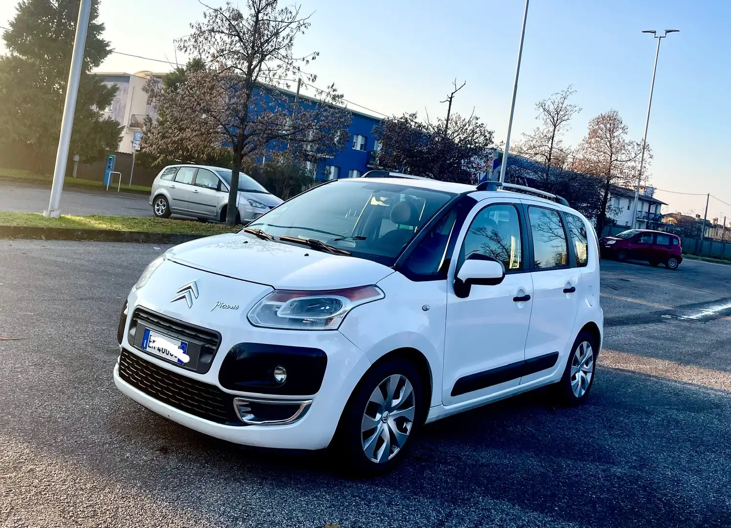 Citroen C3 Picasso 1.3 benzina - 2