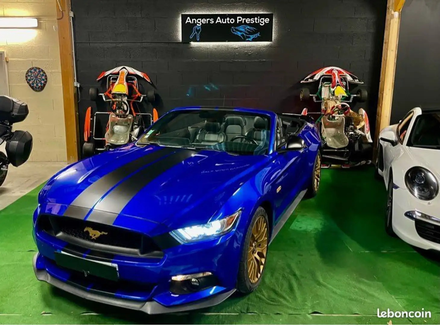 Ford Mustang Cabriolet 5.0 V8 GT 421CV Fekete - 1