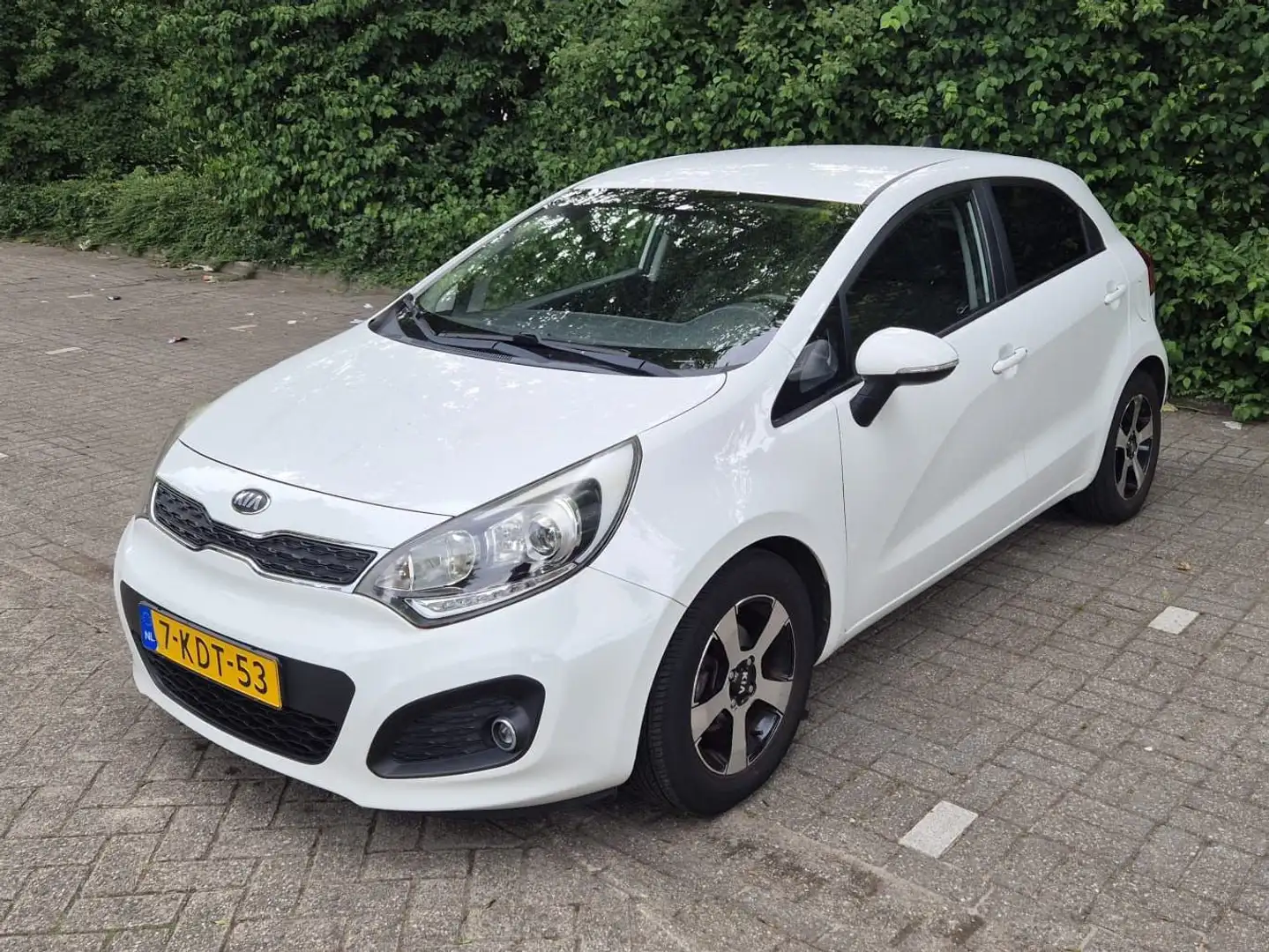 Kia Rio Rio 1.2 CVVT Design Edition Blanc - 1