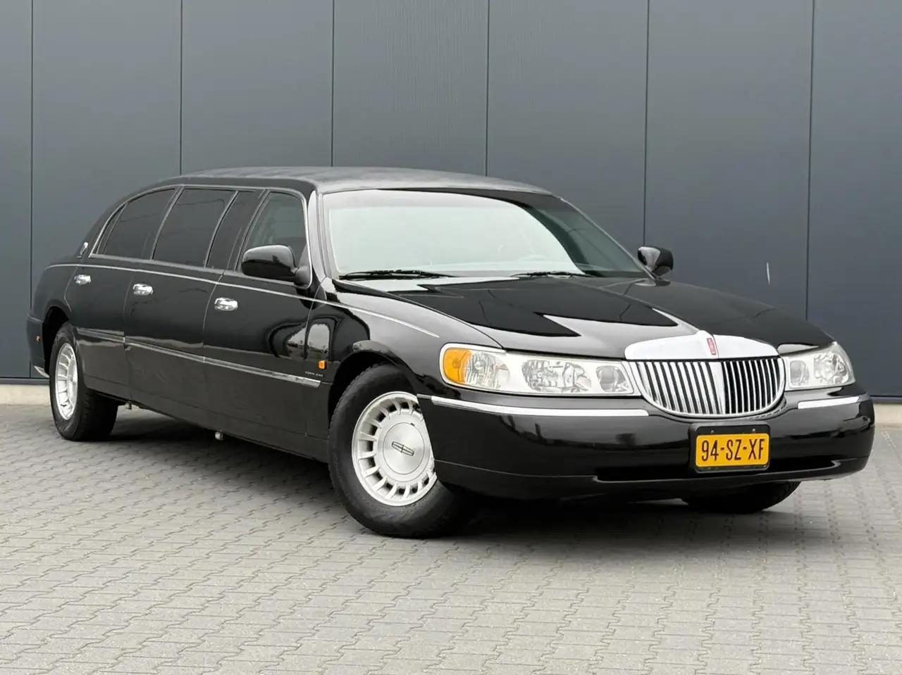 Lincoln Town Car 4.6 V8 Executive Series - INCL BTW - Topconditie, foto 2