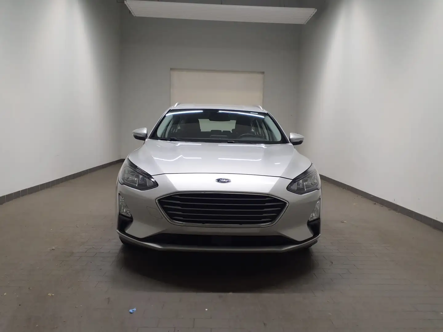 Ford Focus Cool & Connect NAV LED TEMP APPLINK SHZ PDC AC BC Argent - 2