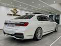BMW 750 d L xDrive M Paket Individual/Sky Lounge Pano Weiß - thumbnail 44