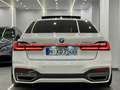 BMW 750 d L xDrive M Paket Individual/Sky Lounge Pano Weiß - thumbnail 46