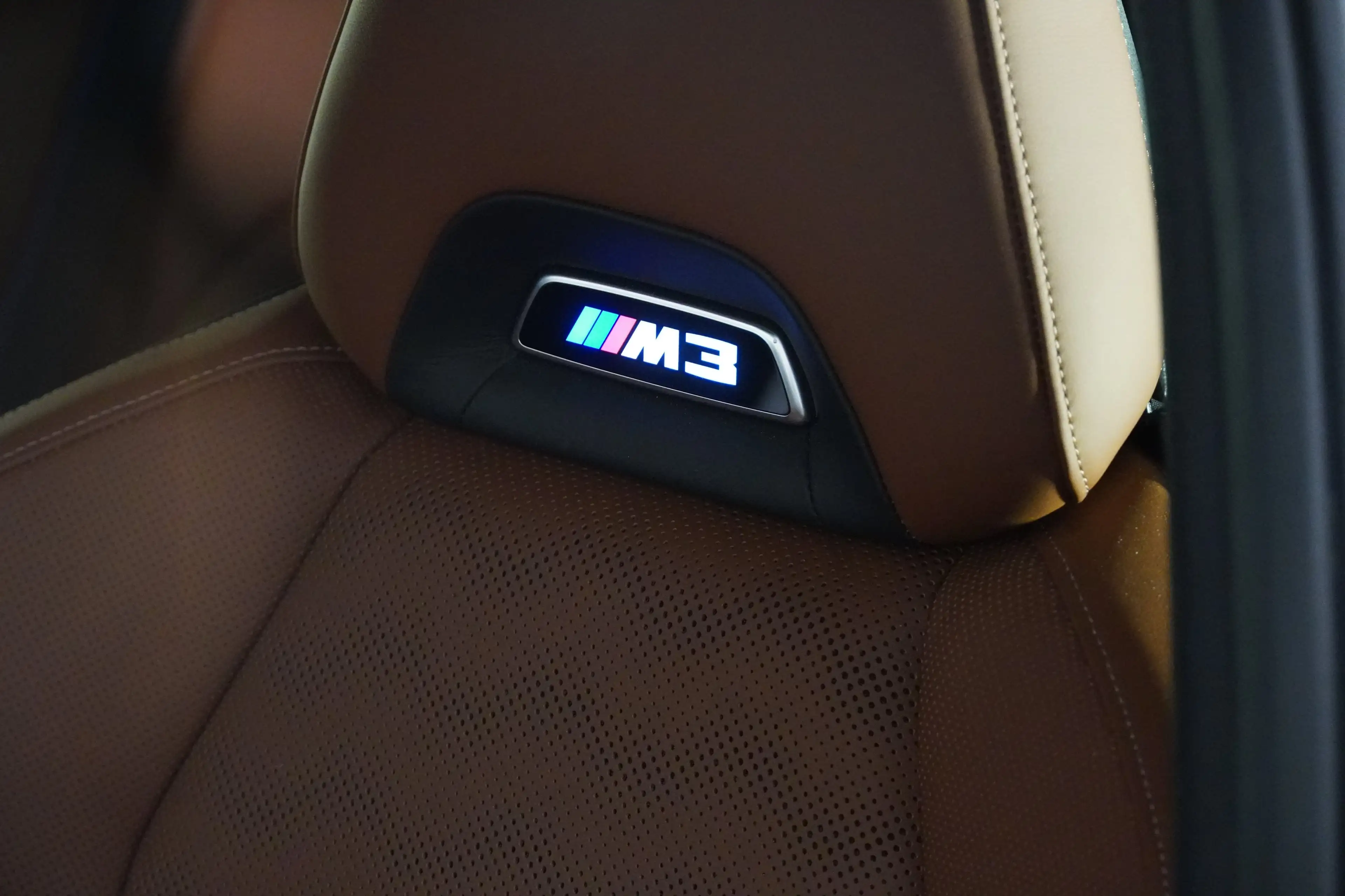 BMW M3 Touring xDrive Competition — photo 10