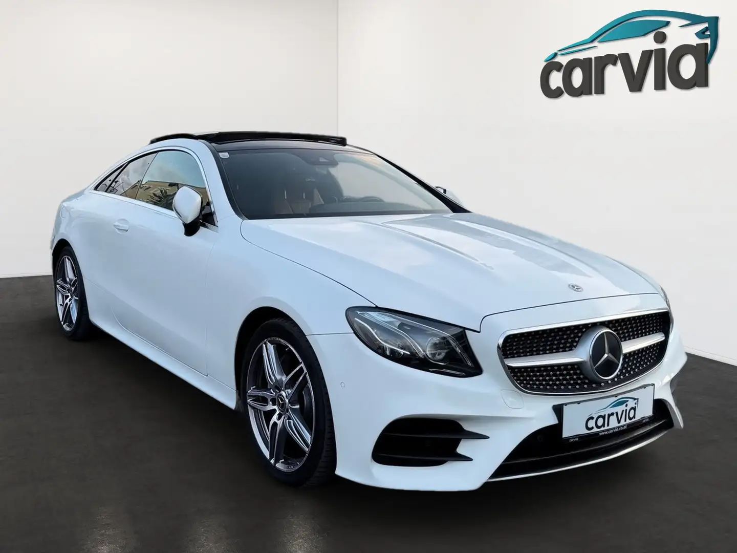 Mercedes-Benz E 220 AMG-Line | PANO | RFK | WIDESCREEN | LED | Weiß - 2
