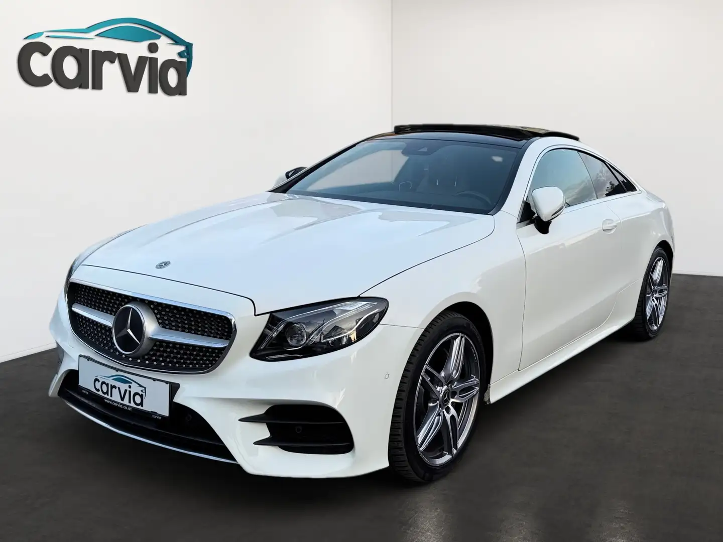 Mercedes-Benz E 220 AMG-Line | PANO | RFK | WIDESCREEN | LED | Weiß - 1