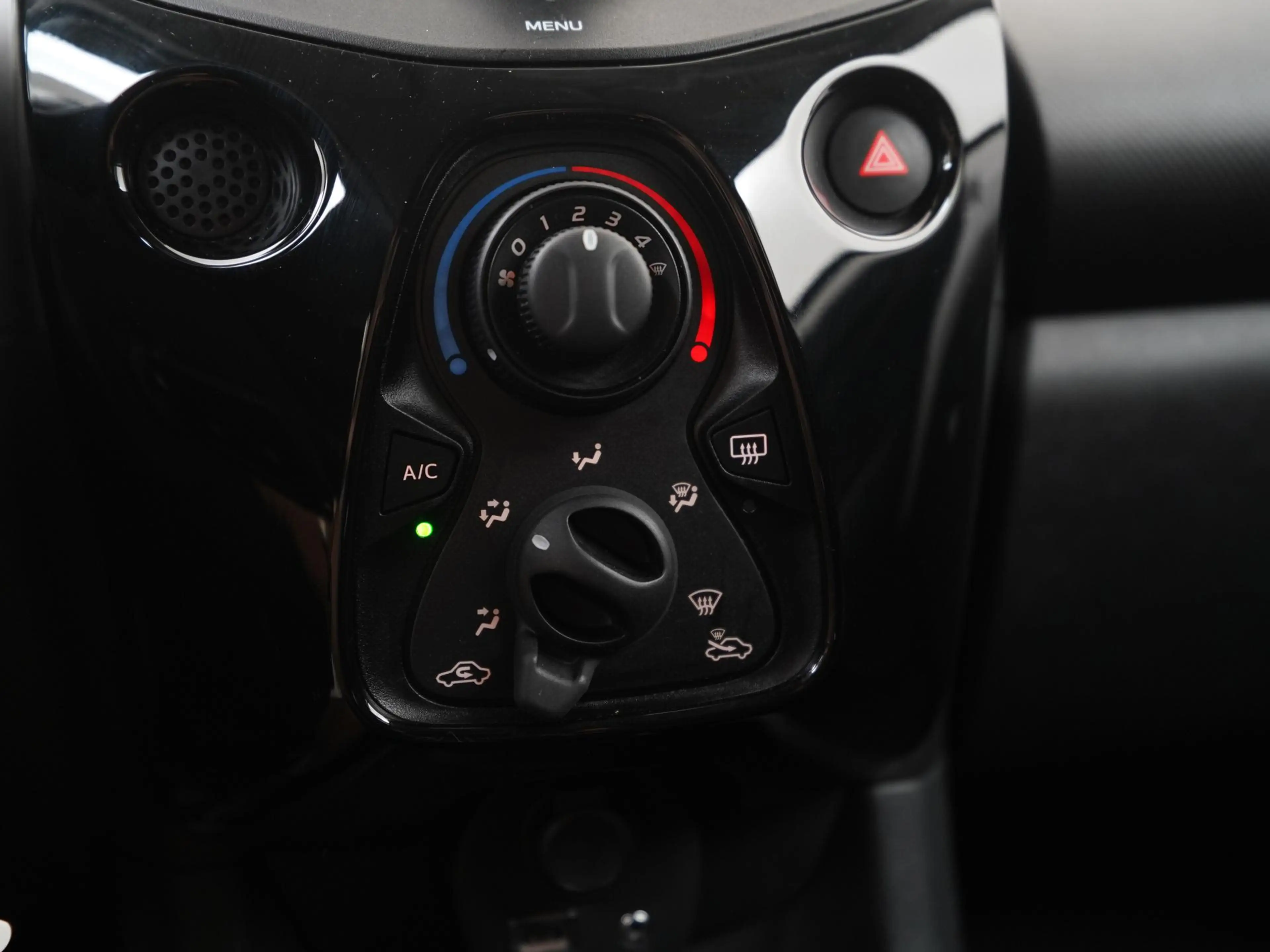 Citroen C1 1.0 VTi Feel | Airco | Bluetooth | Zondag Open! — photo 11