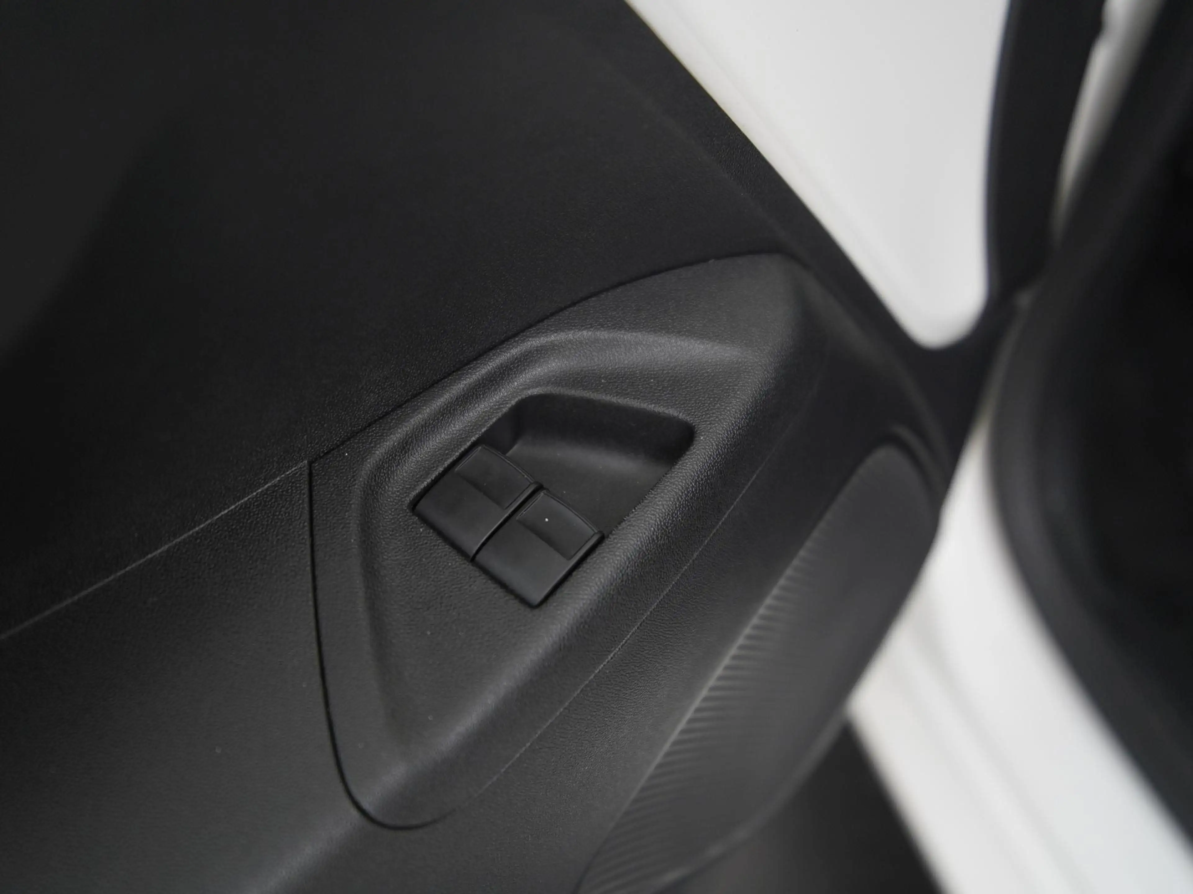 Citroen C1 1.0 VTi Feel | Airco | Bluetooth | Zondag Open! — photo 24