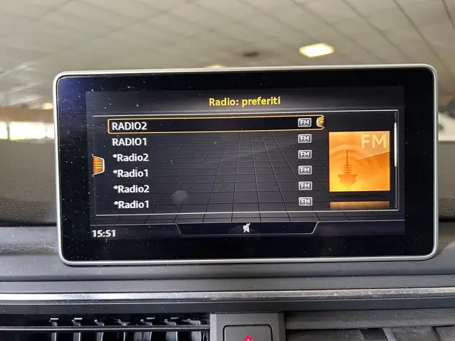 Audi A4 view 12