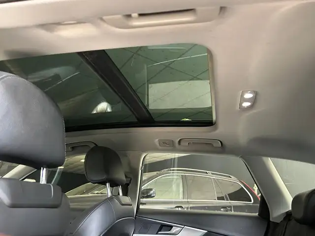 Audi A4 view 9