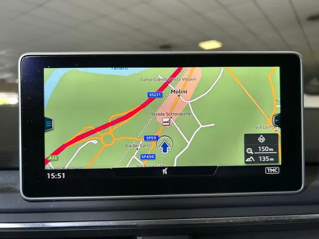Audi A4 view 13