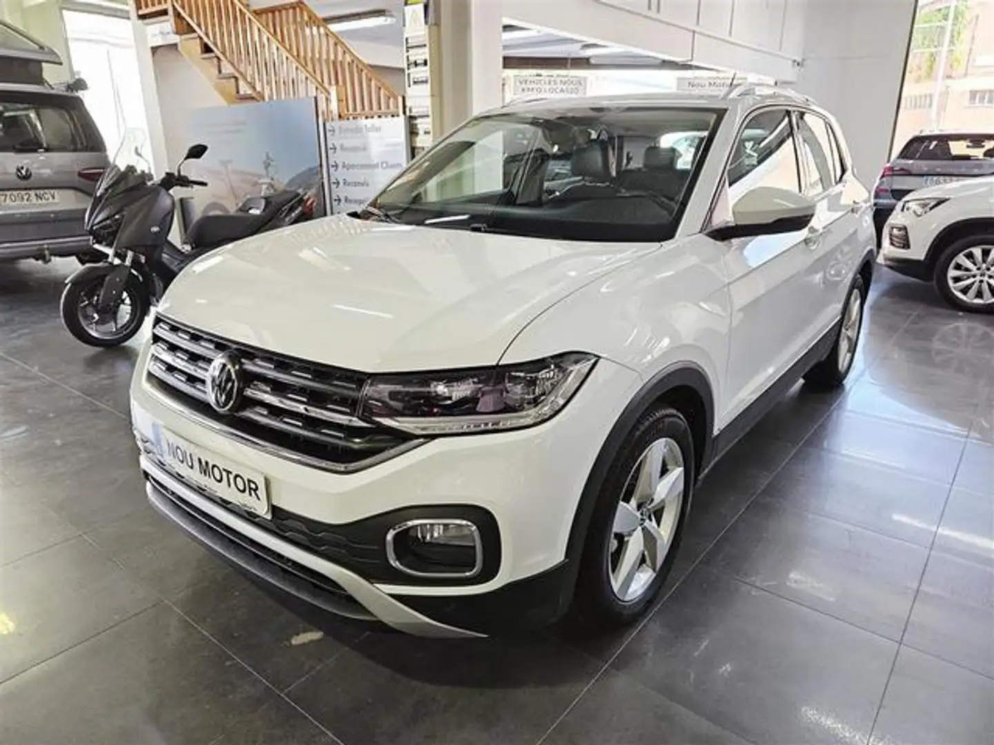 Volkswagen T-Cross 1.5 TSI Sport DSG7 110kW Blanco - 1