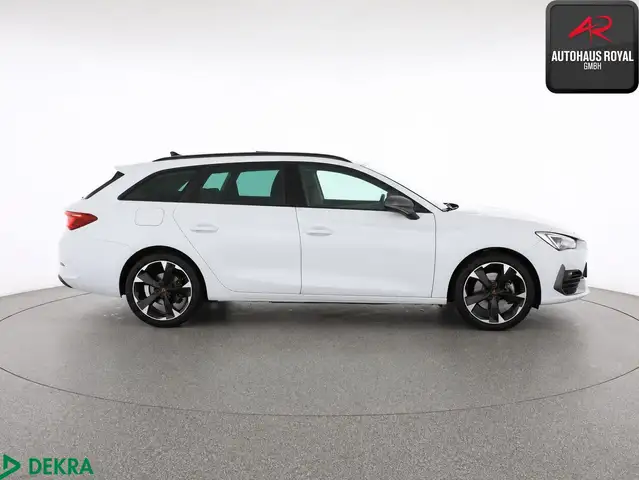 CUPRA Leon view 6