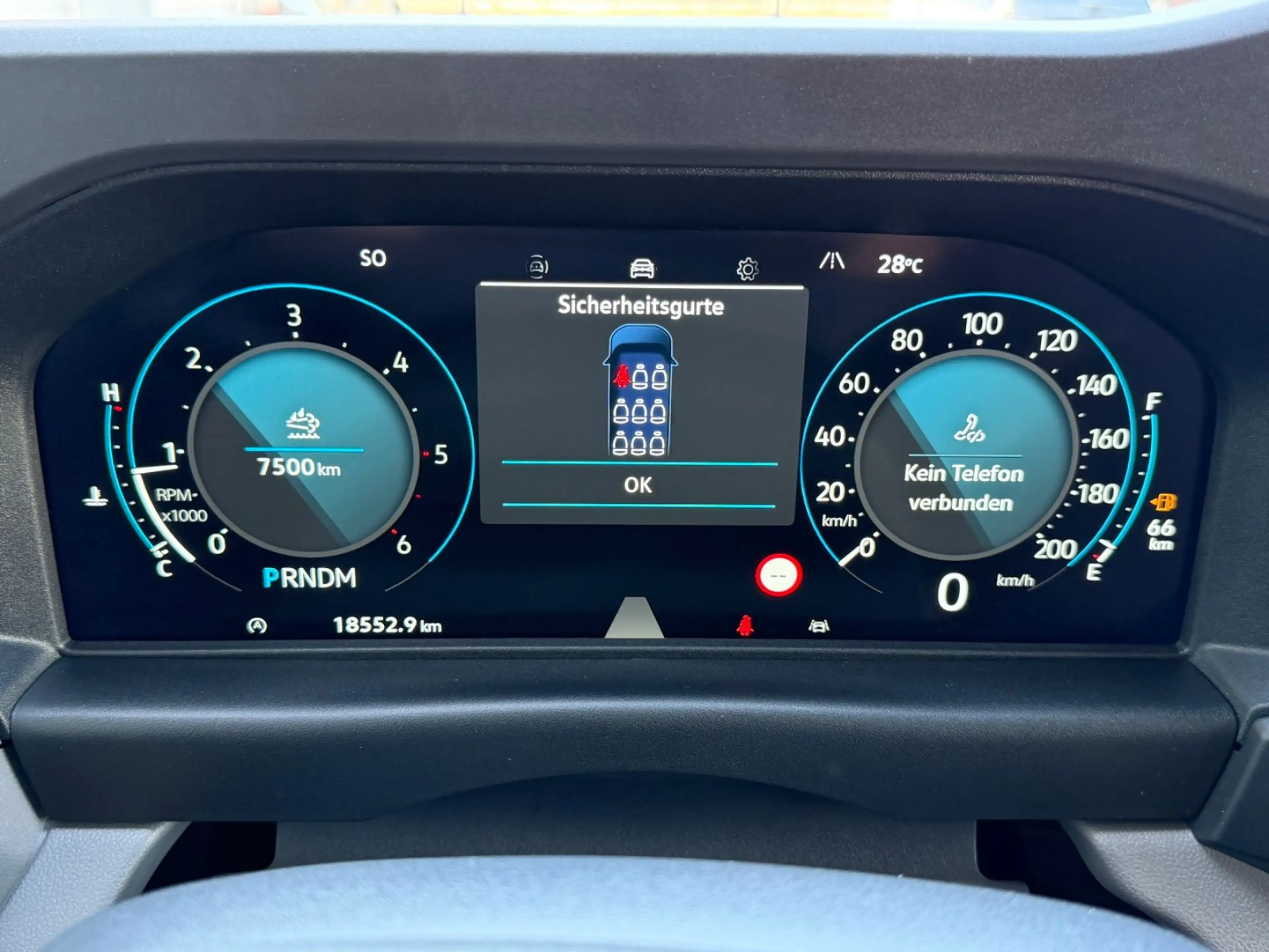 Volkswagen T7 Caravelle LR Autom. LED Kamera Digital — photo 13