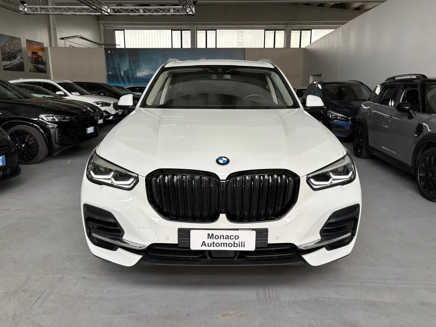 BMW X5 X5 G05 xdrive30d mhev 48V sport auto Bianco - 2