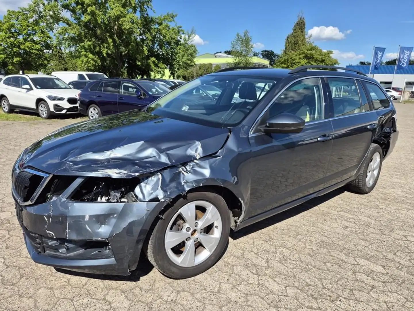 Skoda Octavia Combi 1.5 TSI Ambition Dig.Cockpit Navi Grigio - 2