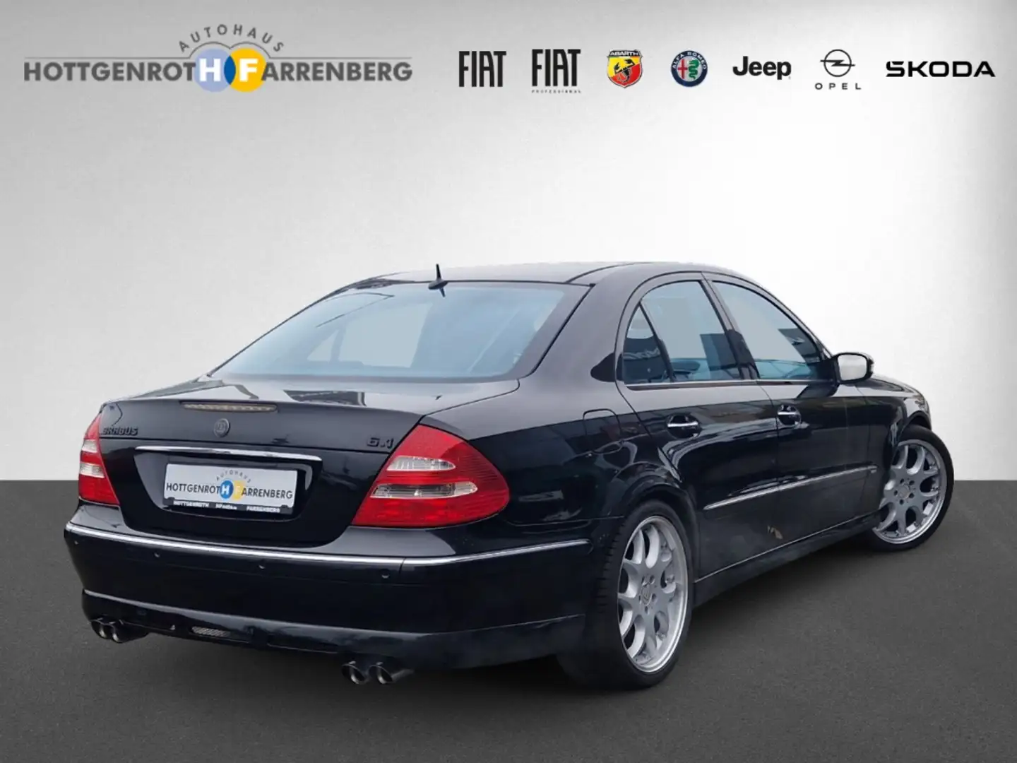 Mercedes-Benz E 500 Brabus 6.1 W211 Luftfederung AD El. Panodach Lede Schwarz - 2