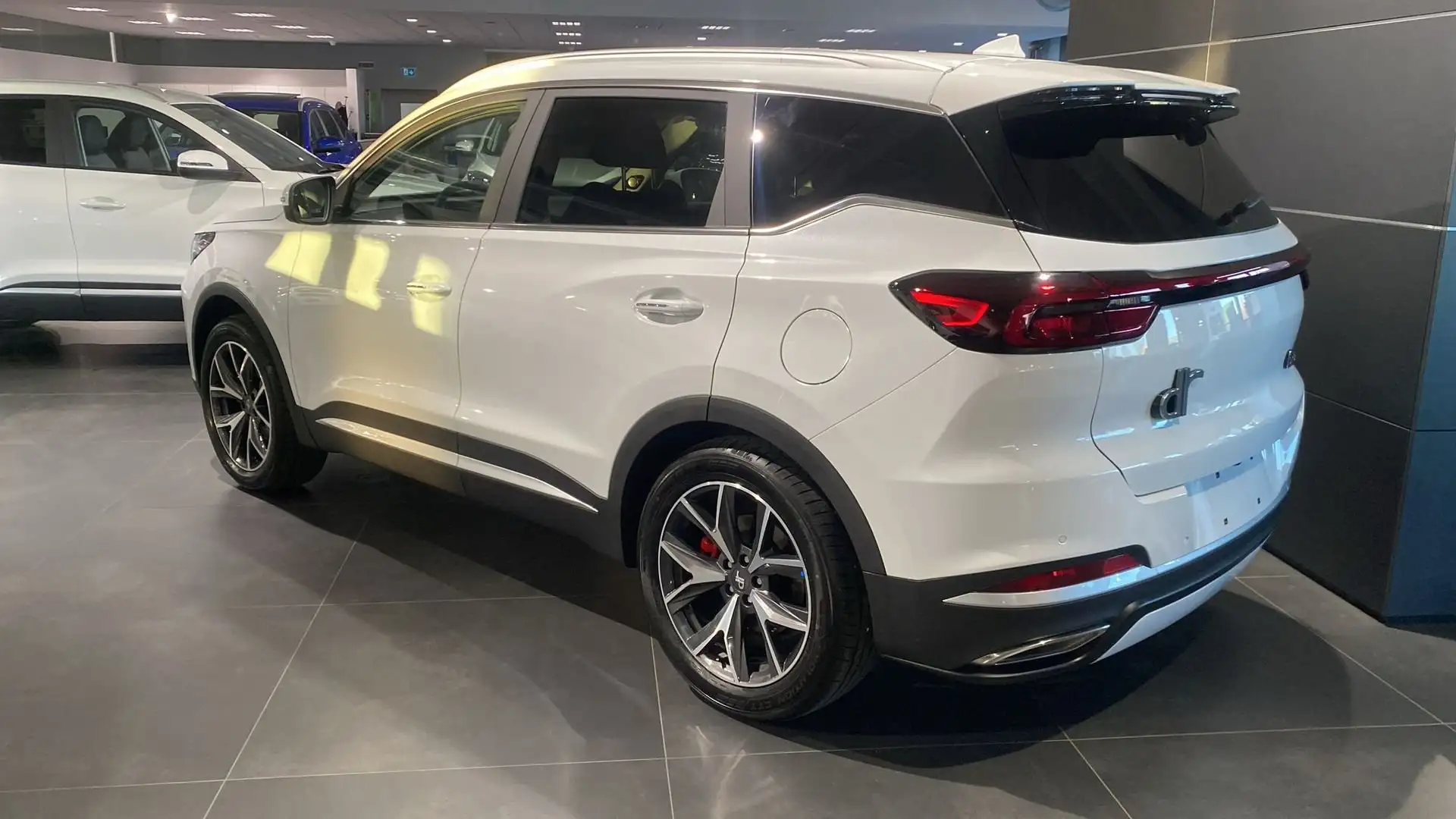 DR Automobiles DR6.0 1.6 T-GDI GPL DCT Weiß - 2
