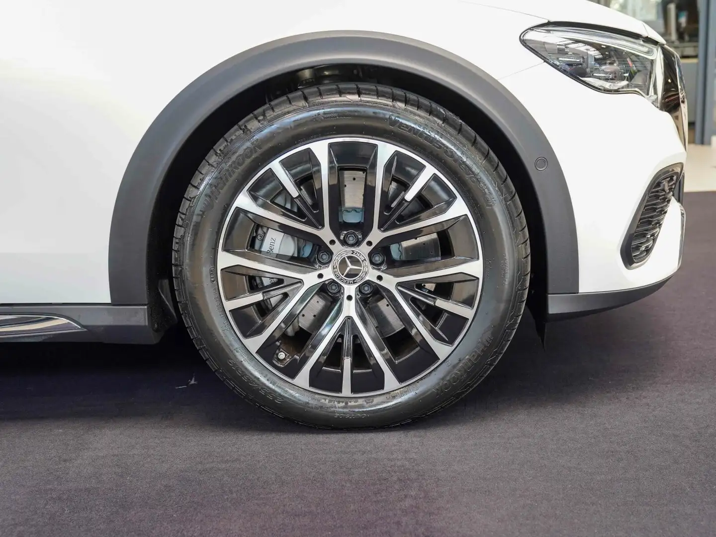 Mercedes-Benz E 300 E 300 de T 4M All-Terrain Fahrassistenz AHK 360° Weiß - 2