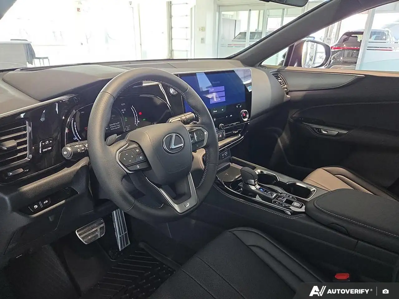 Lexus NX снимка Lexus NX