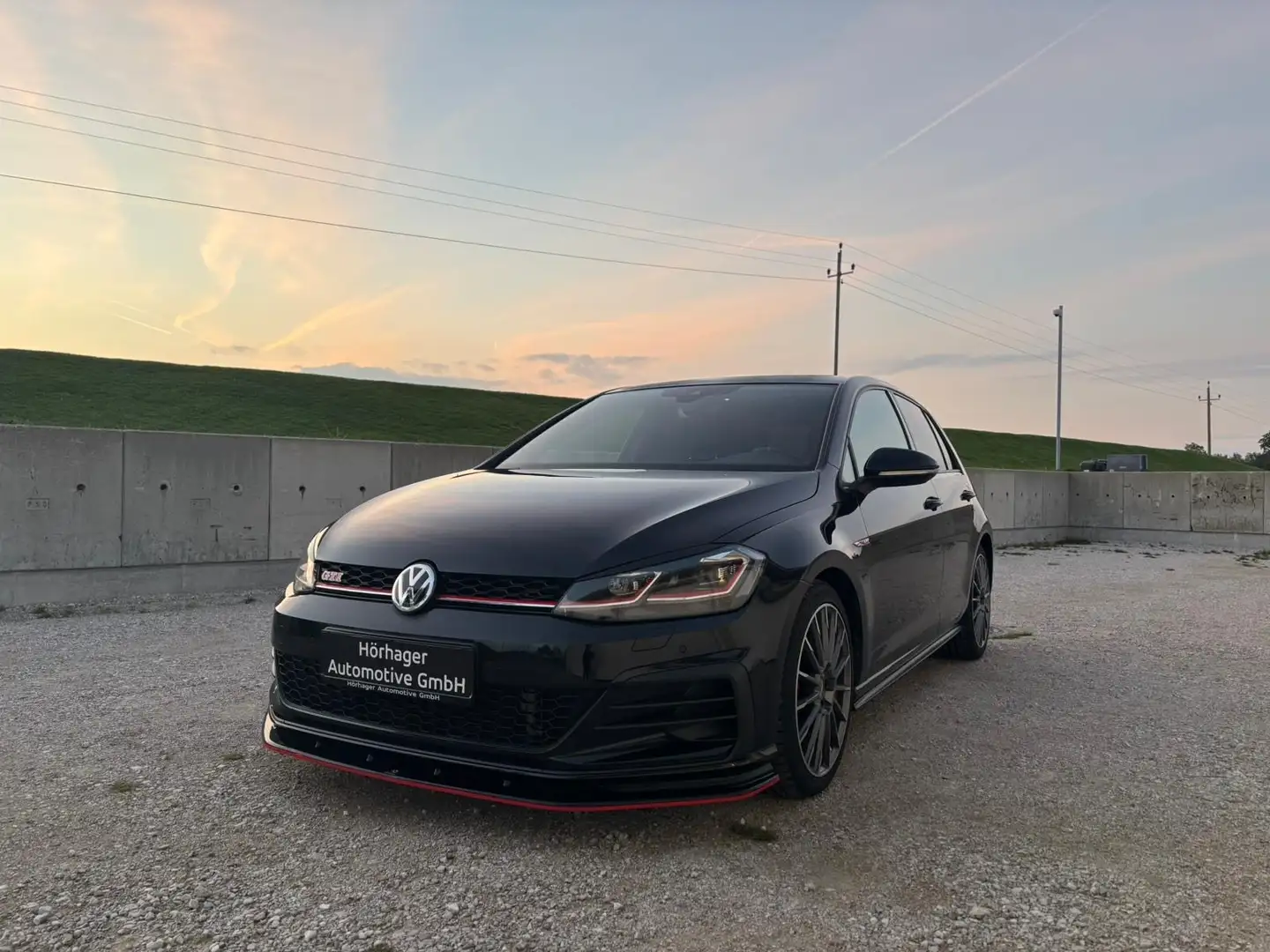 Volkswagen Golf GTI GTI Performance BMT/Start-Stopp*Top*WenigKM* Schwarz - 1