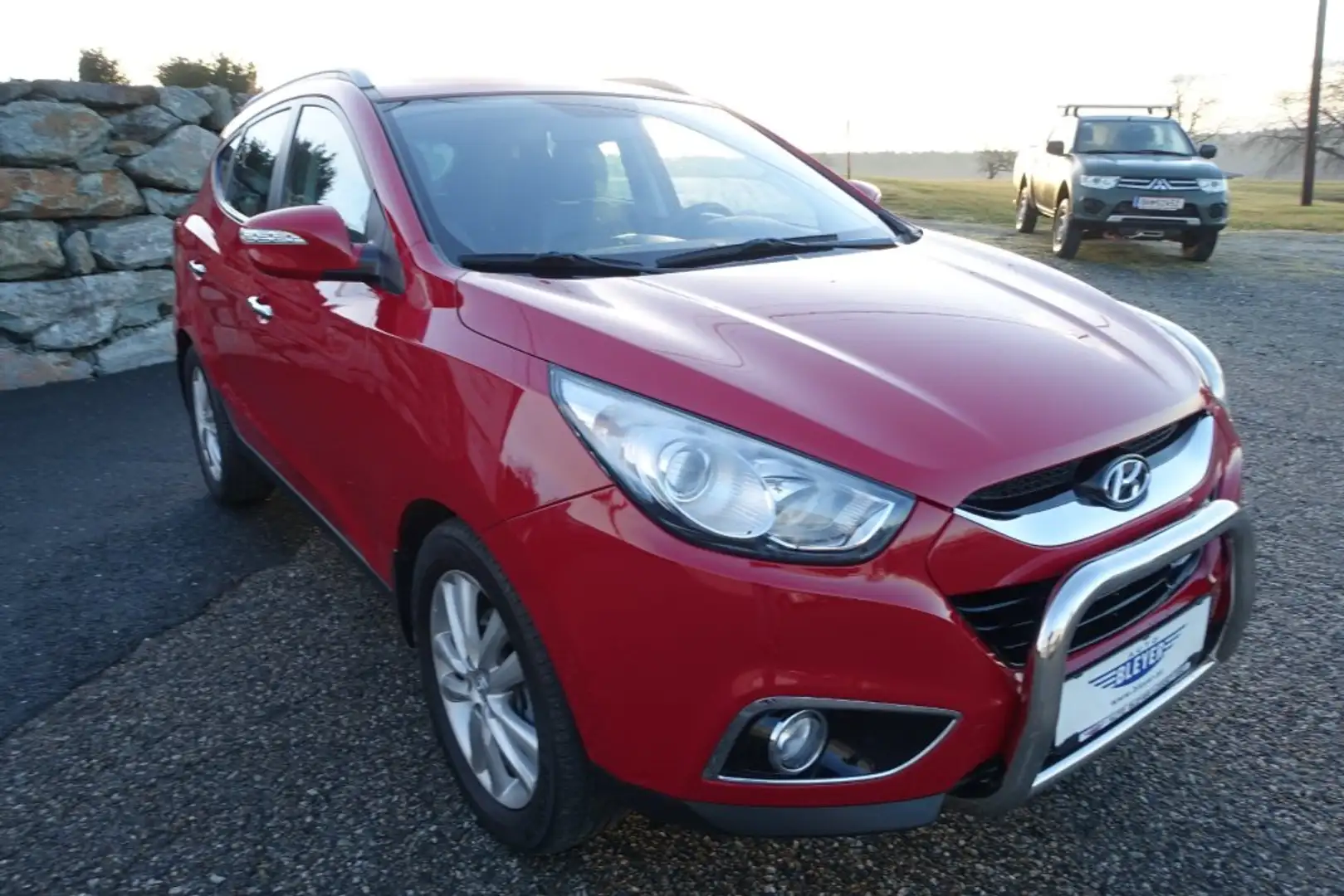 Hyundai iX35 Premium 2,0 CRDi 4WD AT 836i-P6 Rot - 2