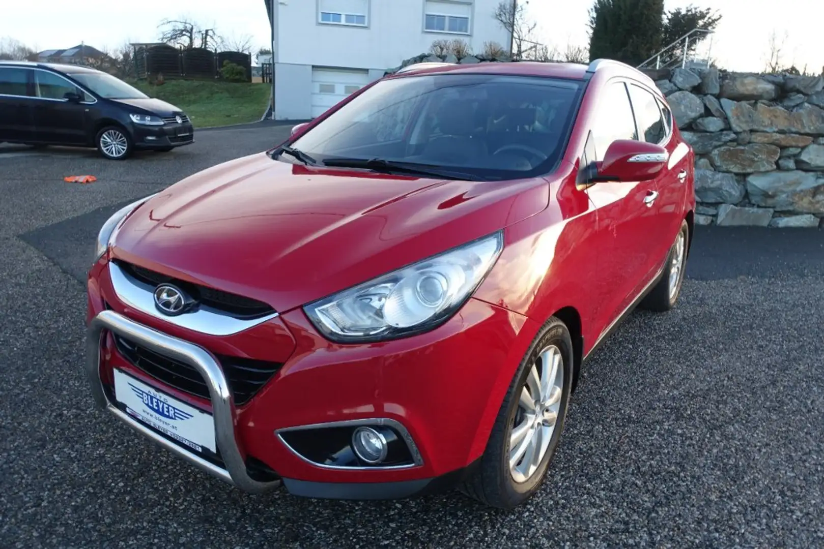 Hyundai iX35 Premium 2,0 CRDi 4WD AT 836i-P6 Rosso - 1