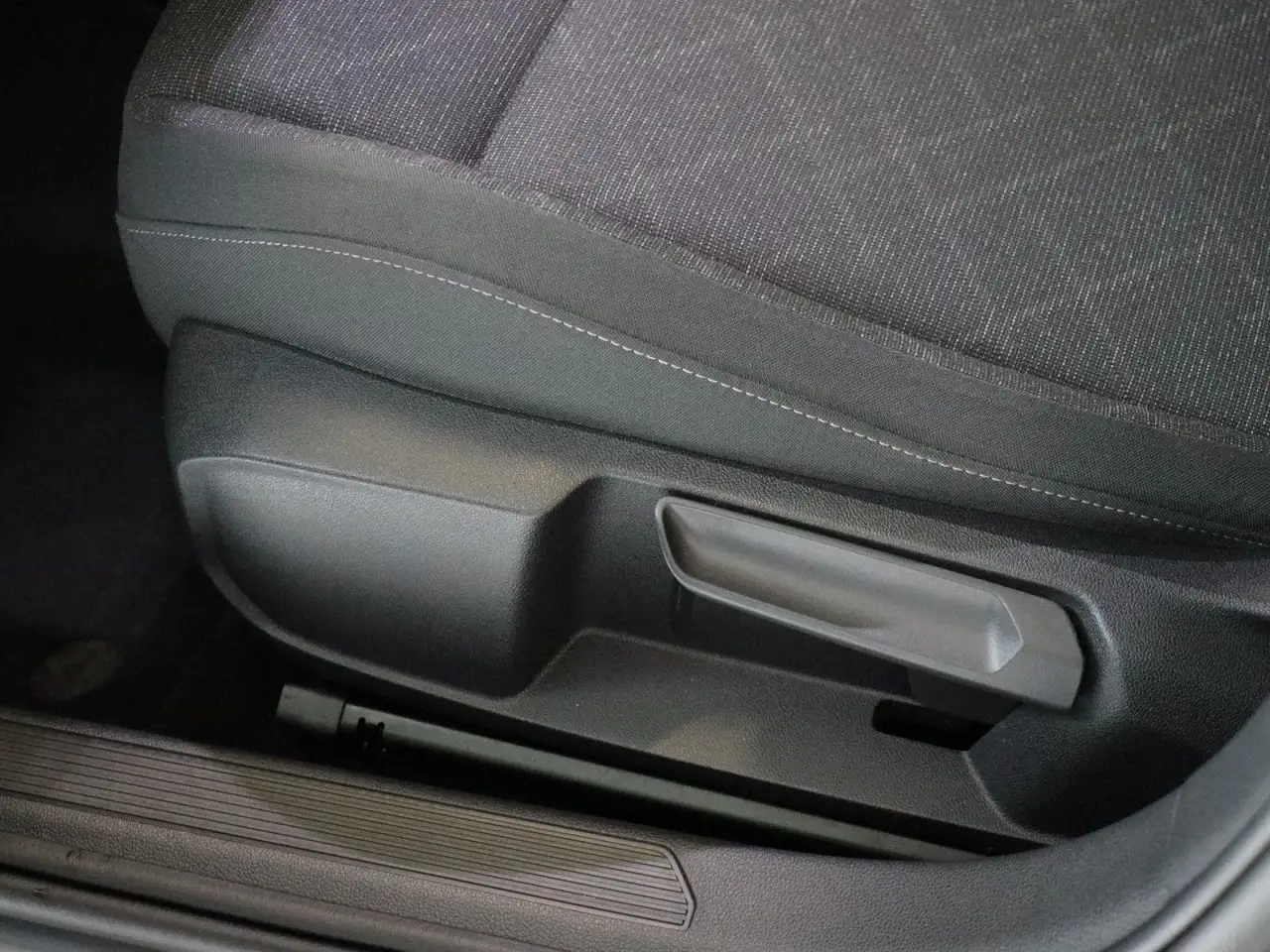 Volkswagen Golf VIII 1.5 TSI Life ACC HUD DISC. PRO IQ.LIGT, миниатюра 17