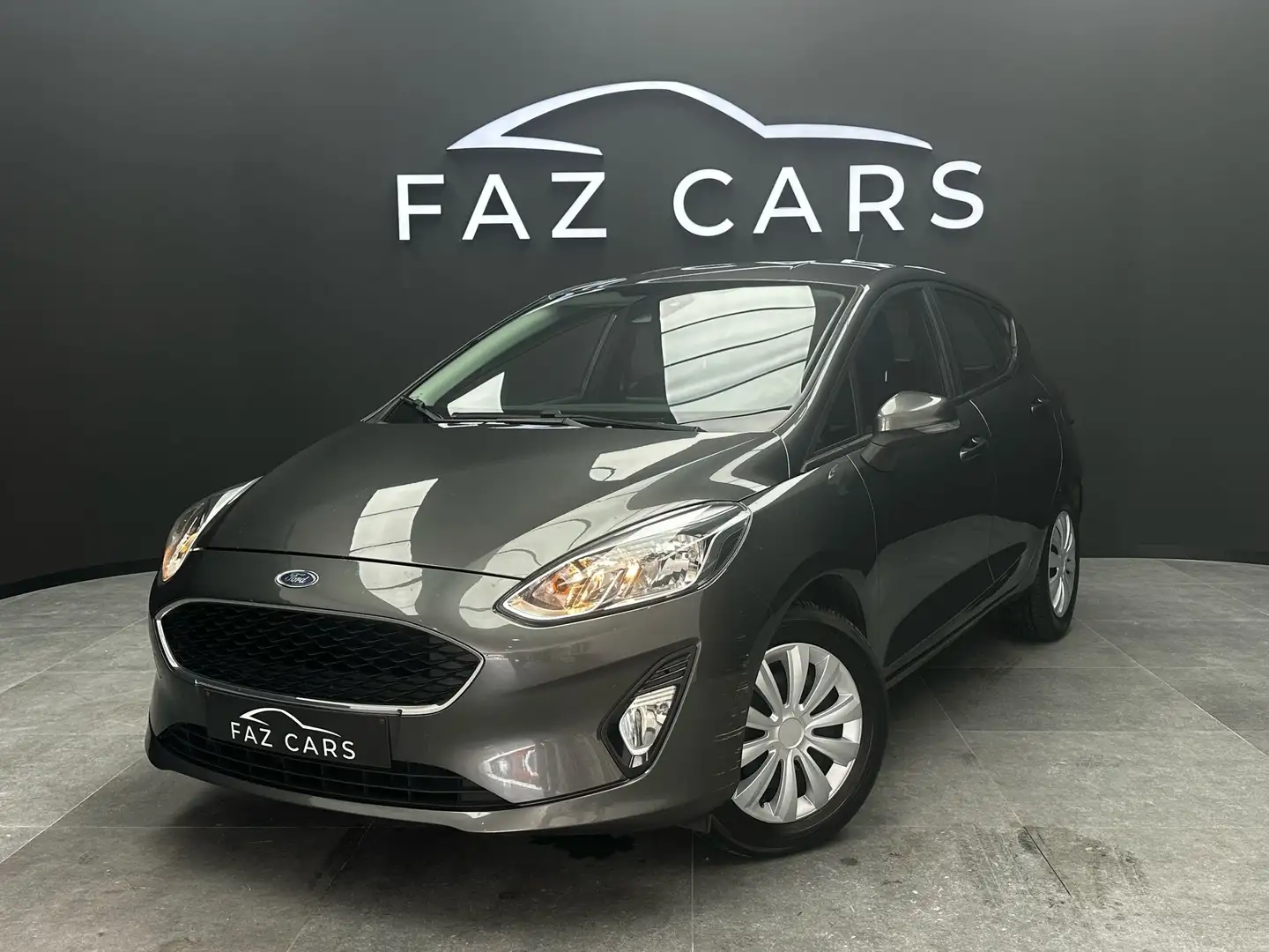 Ford Fiesta 1.5 TDCi * 1ER PROP + CLIM + ECRAN * Grey - 1