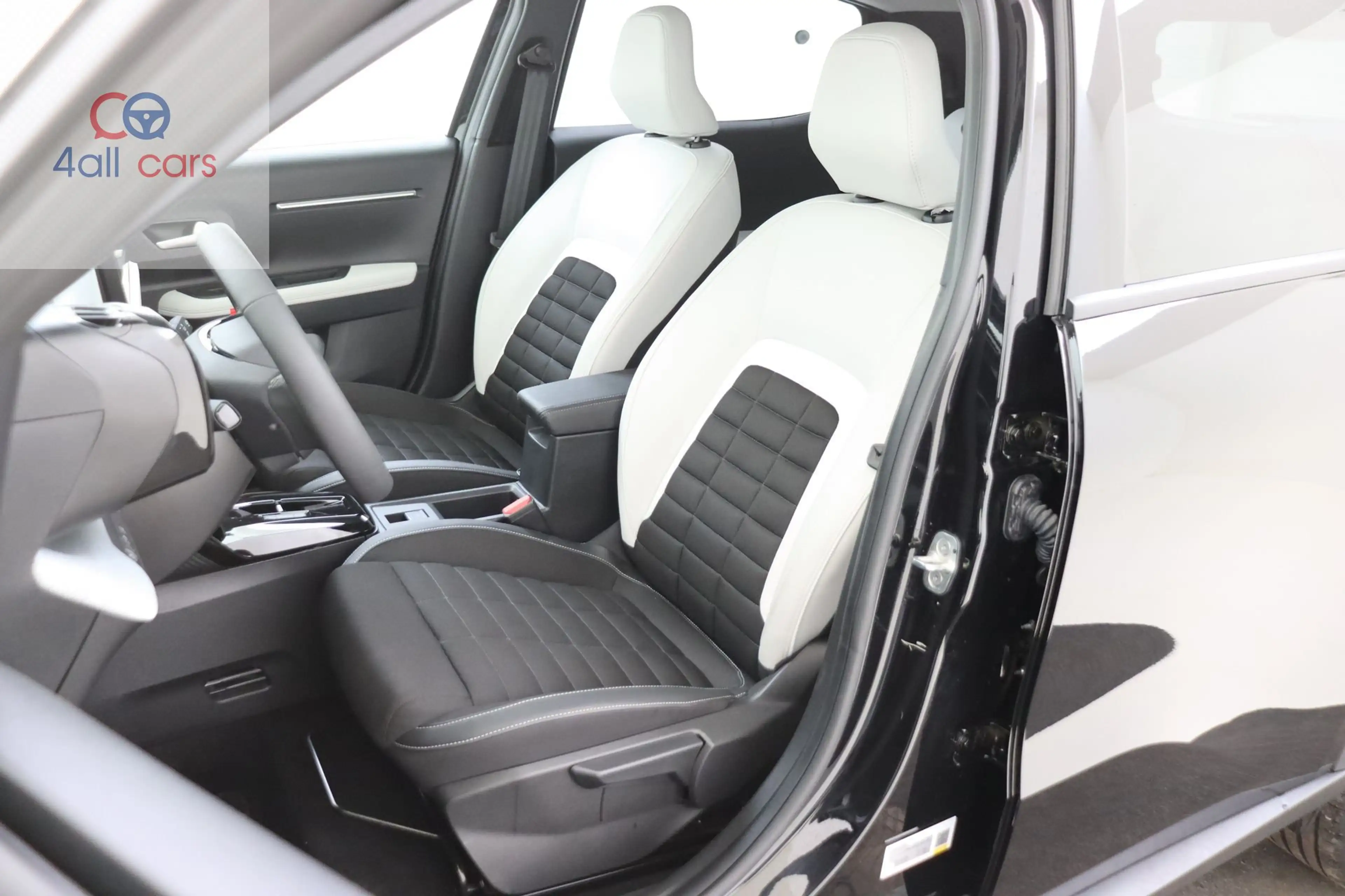 Citroen C3 Aircross 3302 mHEV Max, Winter- Comfort Pack, Alu17", v+a Cam&sens, Multim,cruise, led, Hybride 1.2 ë-DCS6 — photo 10