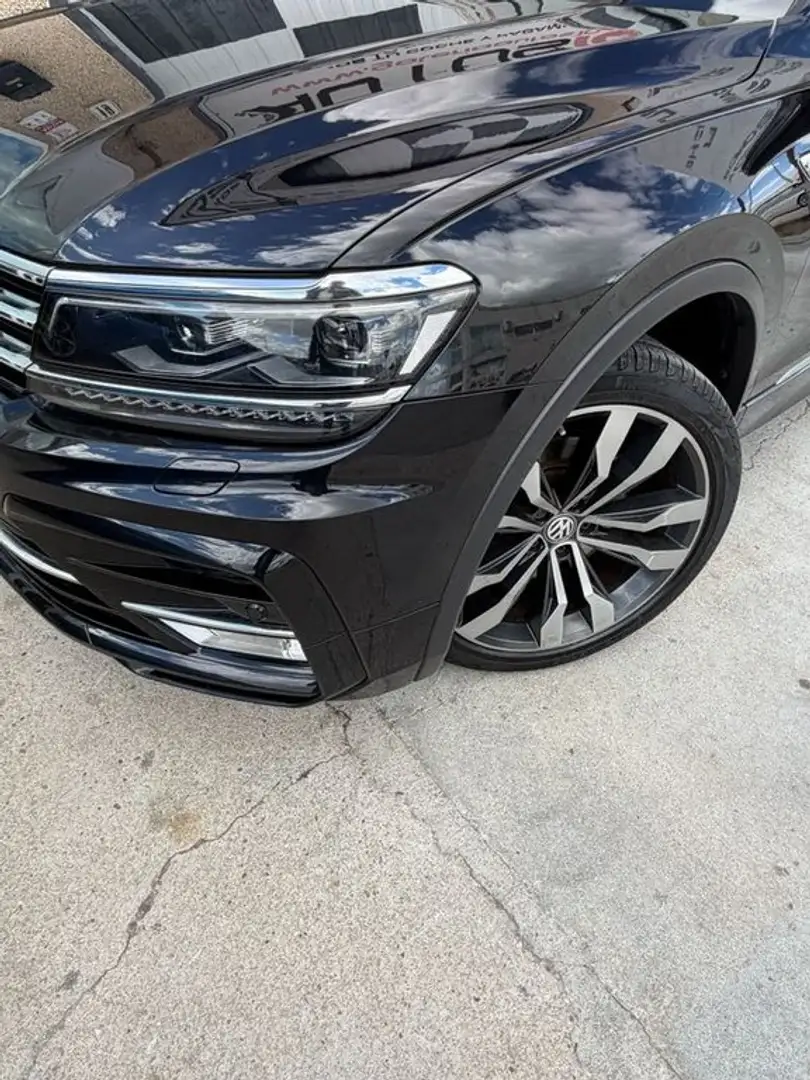 Volkswagen Tiguan 240cv r line Negro - 2